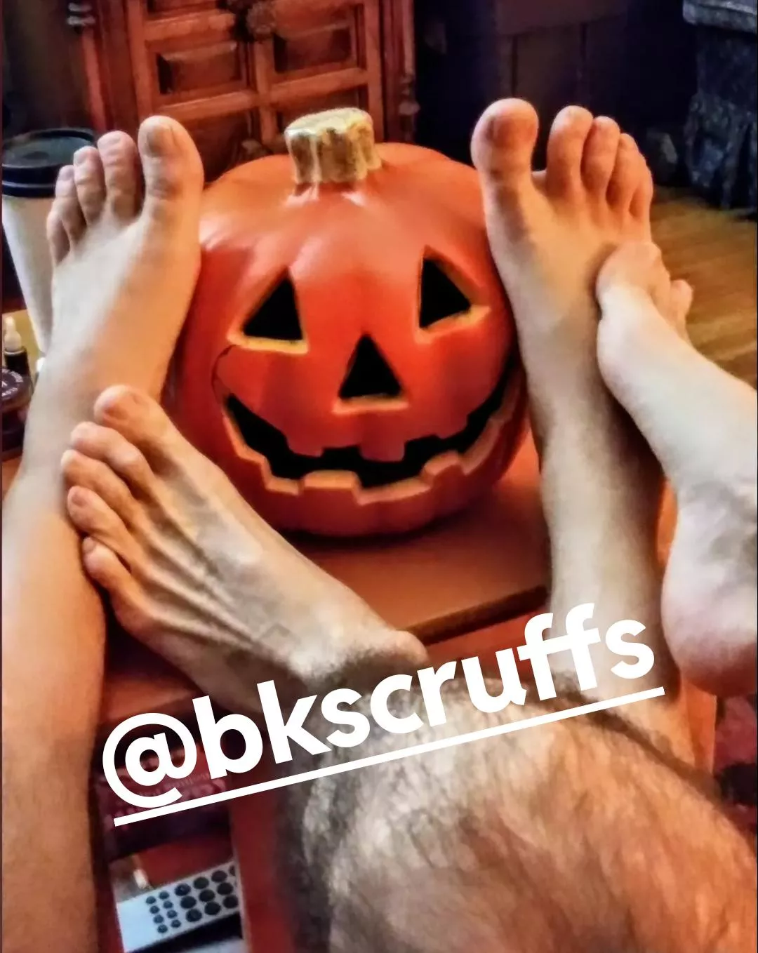 happy October foot freaks