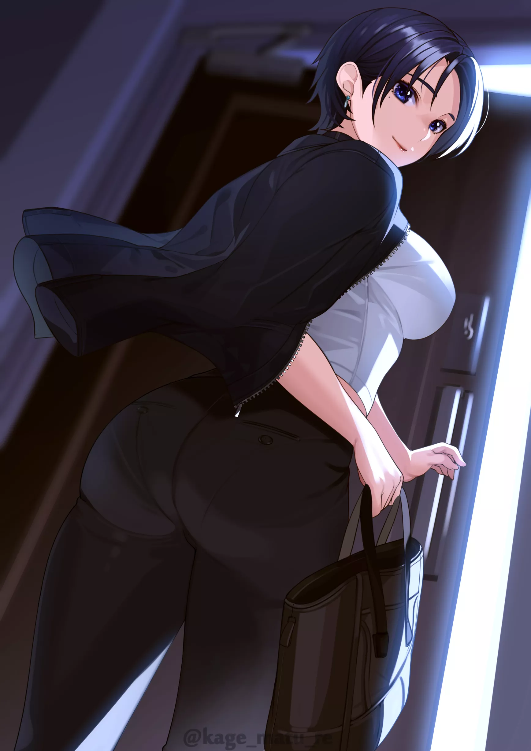 Off to work in some tight pants (Kagematsuri)