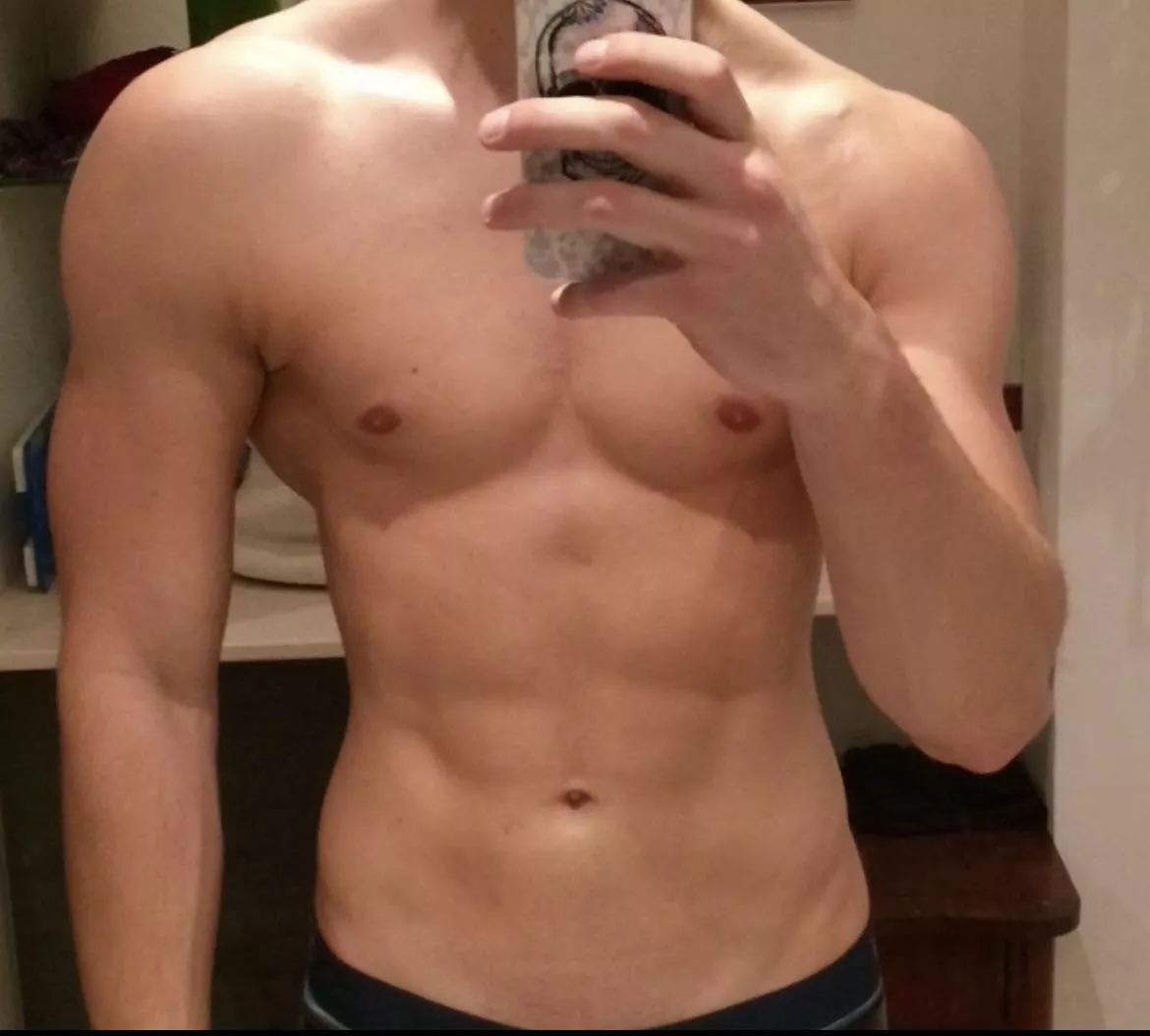 Shy first after workout pic [M]27