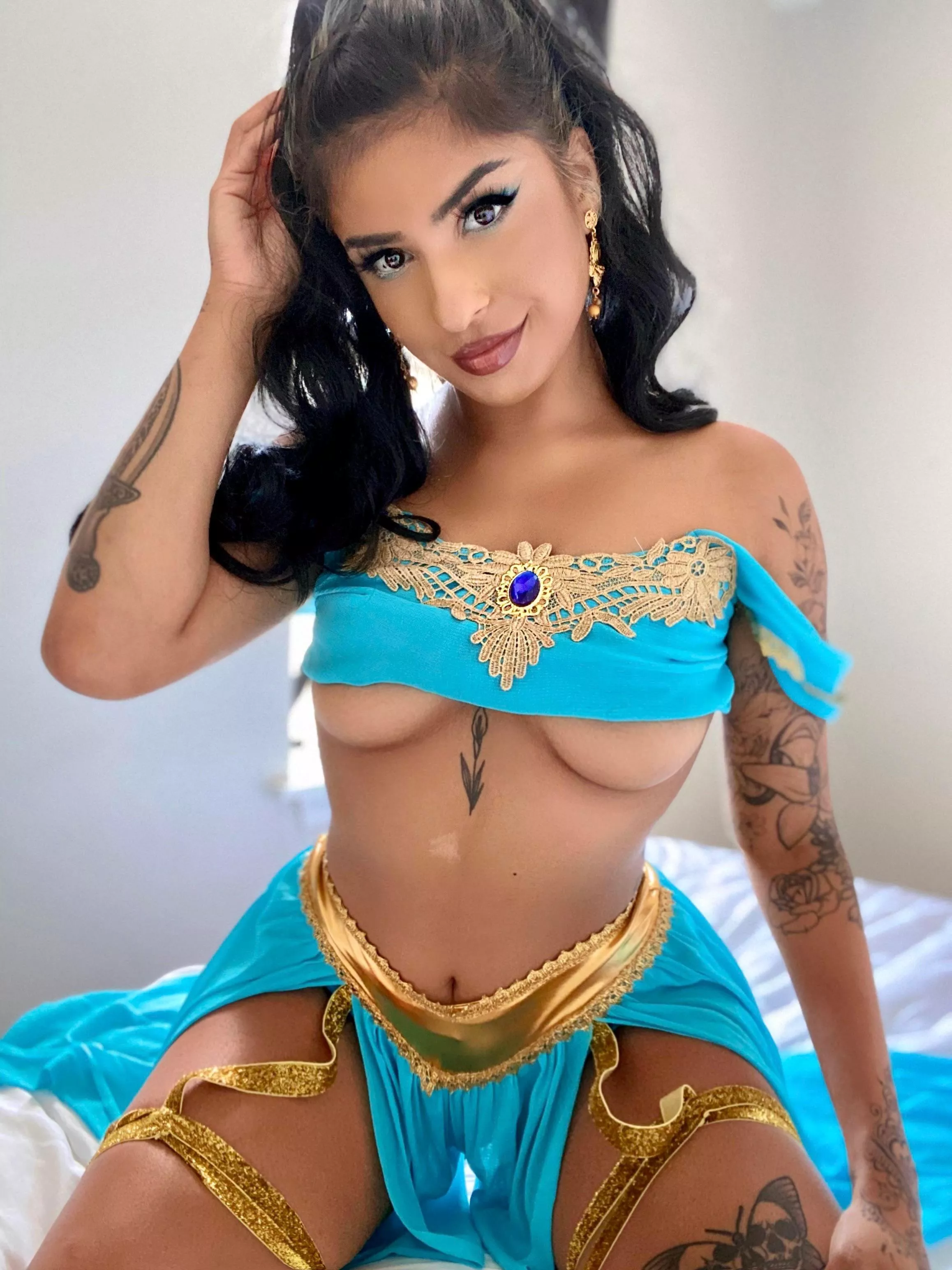 Can I be your Princess Jasmine? 👑