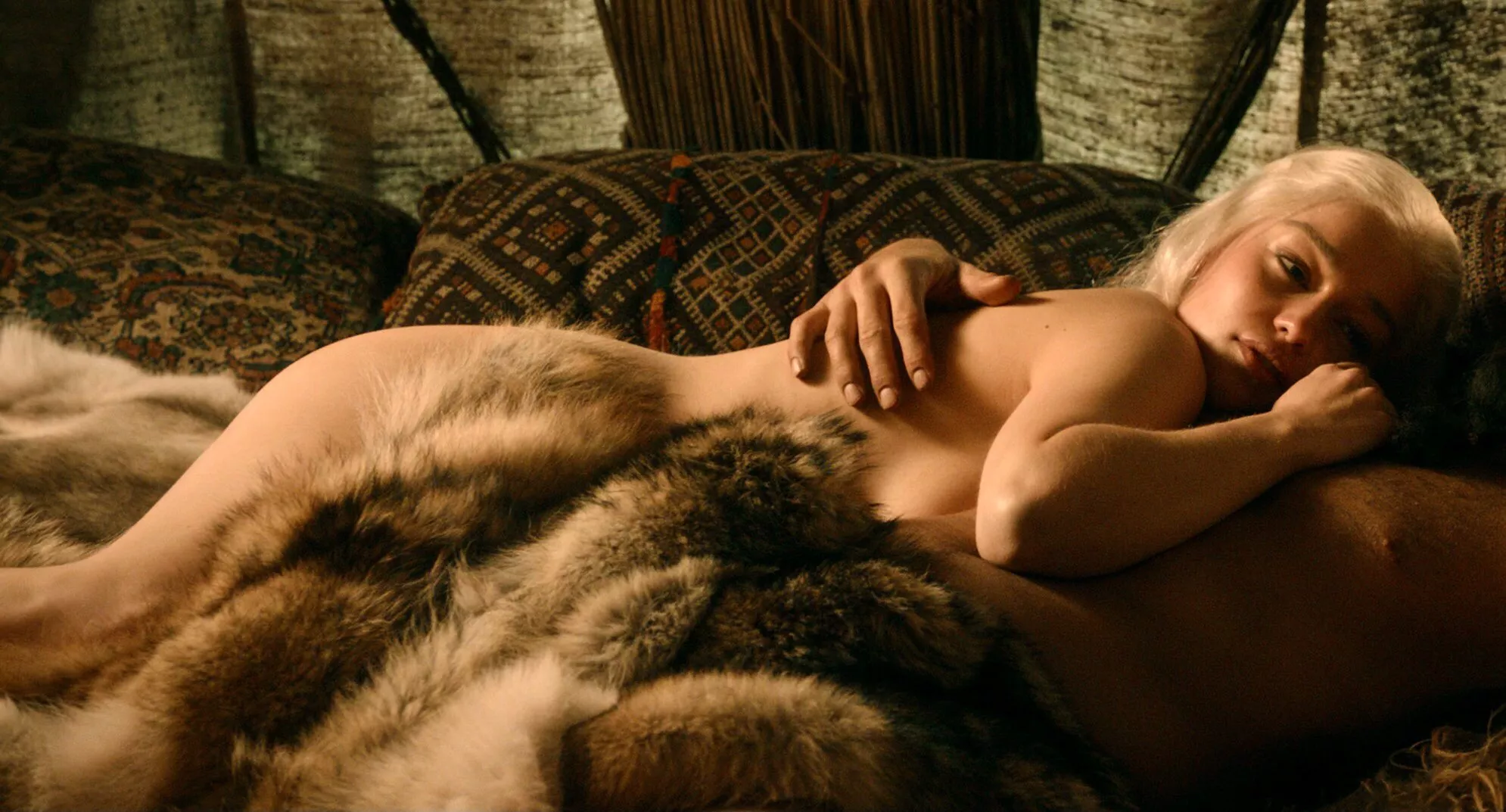 Emilia Clarke in Game of thrones