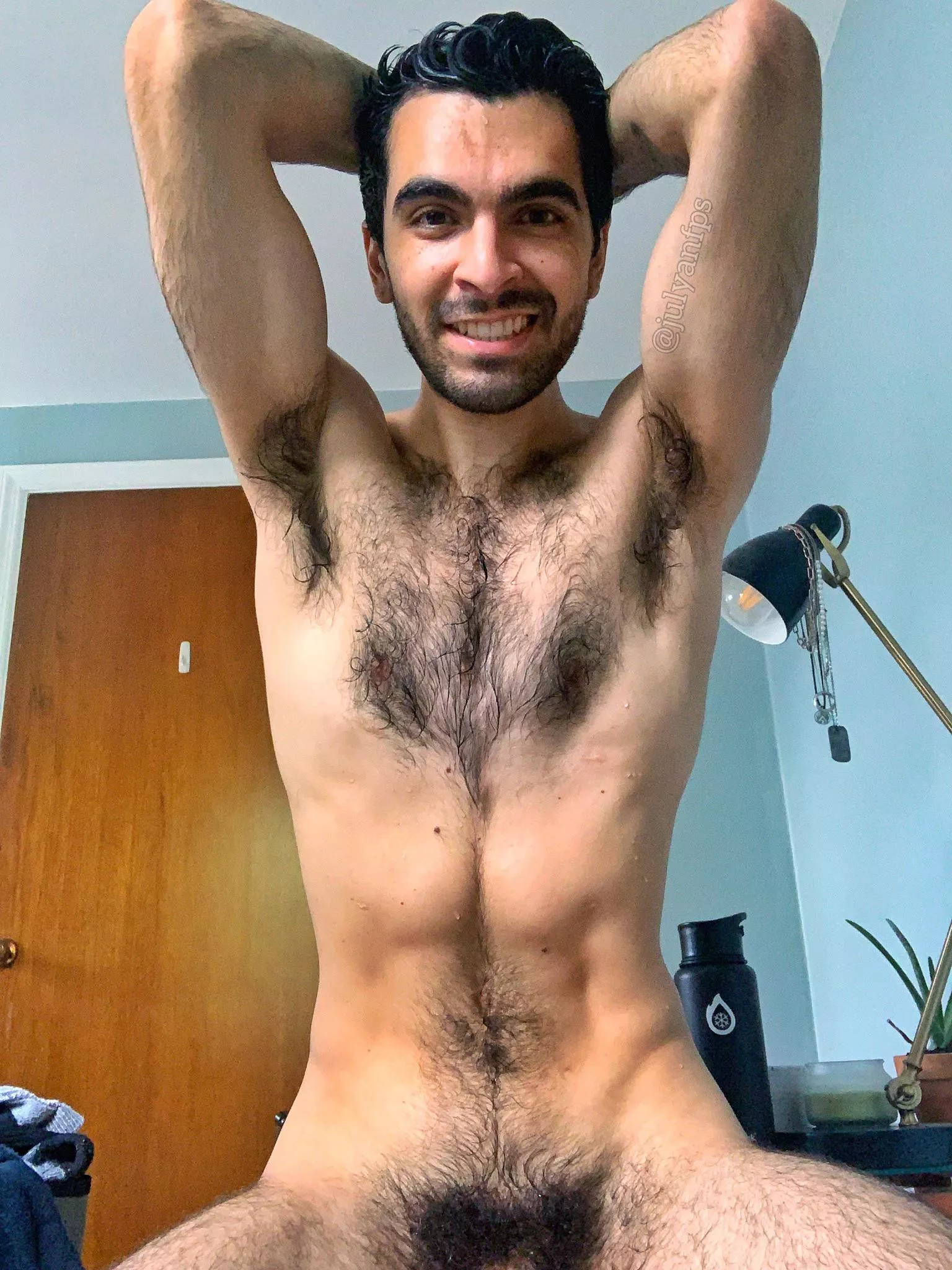 God I love being hairy 🤠