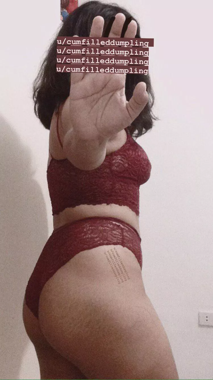 I hope you like red â¤ï¸ (F)