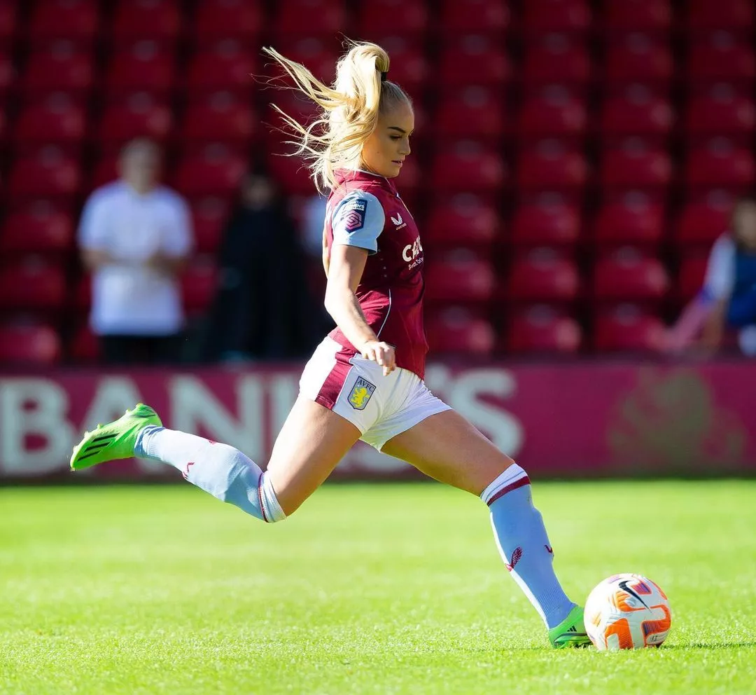 Alisha Lehmann - Swiss Footballer