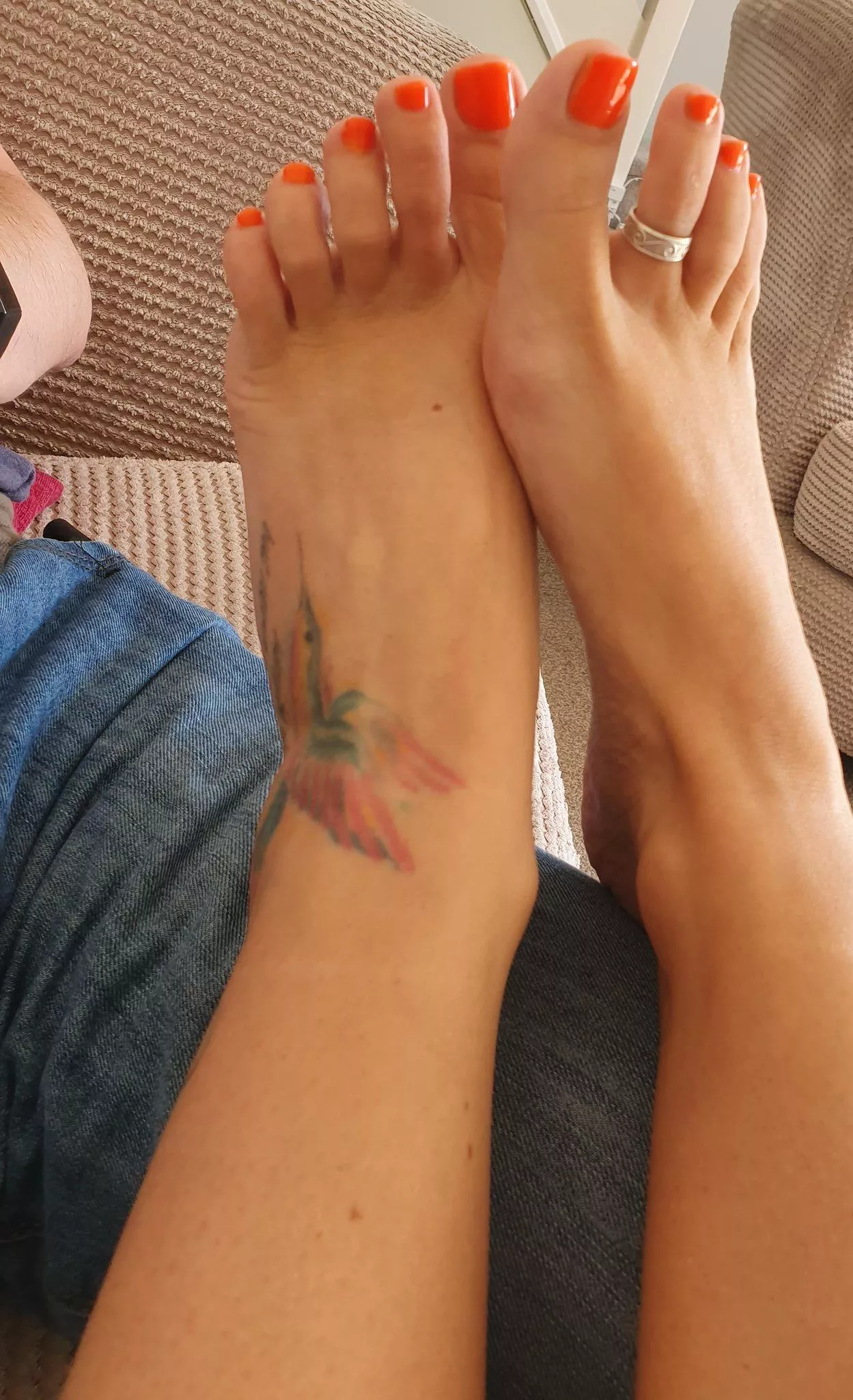 any feet lovers awake?