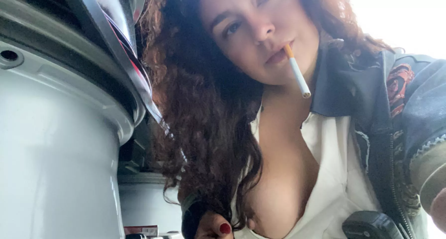 Boss doesnâ€™t know Iâ€™m outside sneaking a smoke showing off my tits!