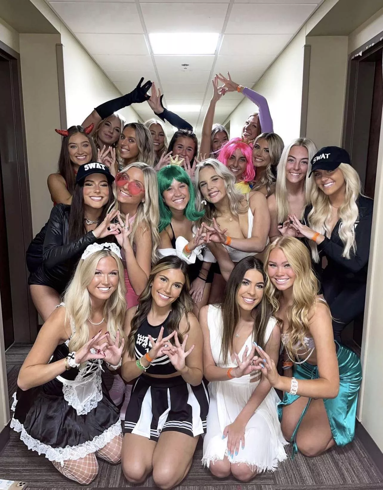 Sorority girls + Halloween