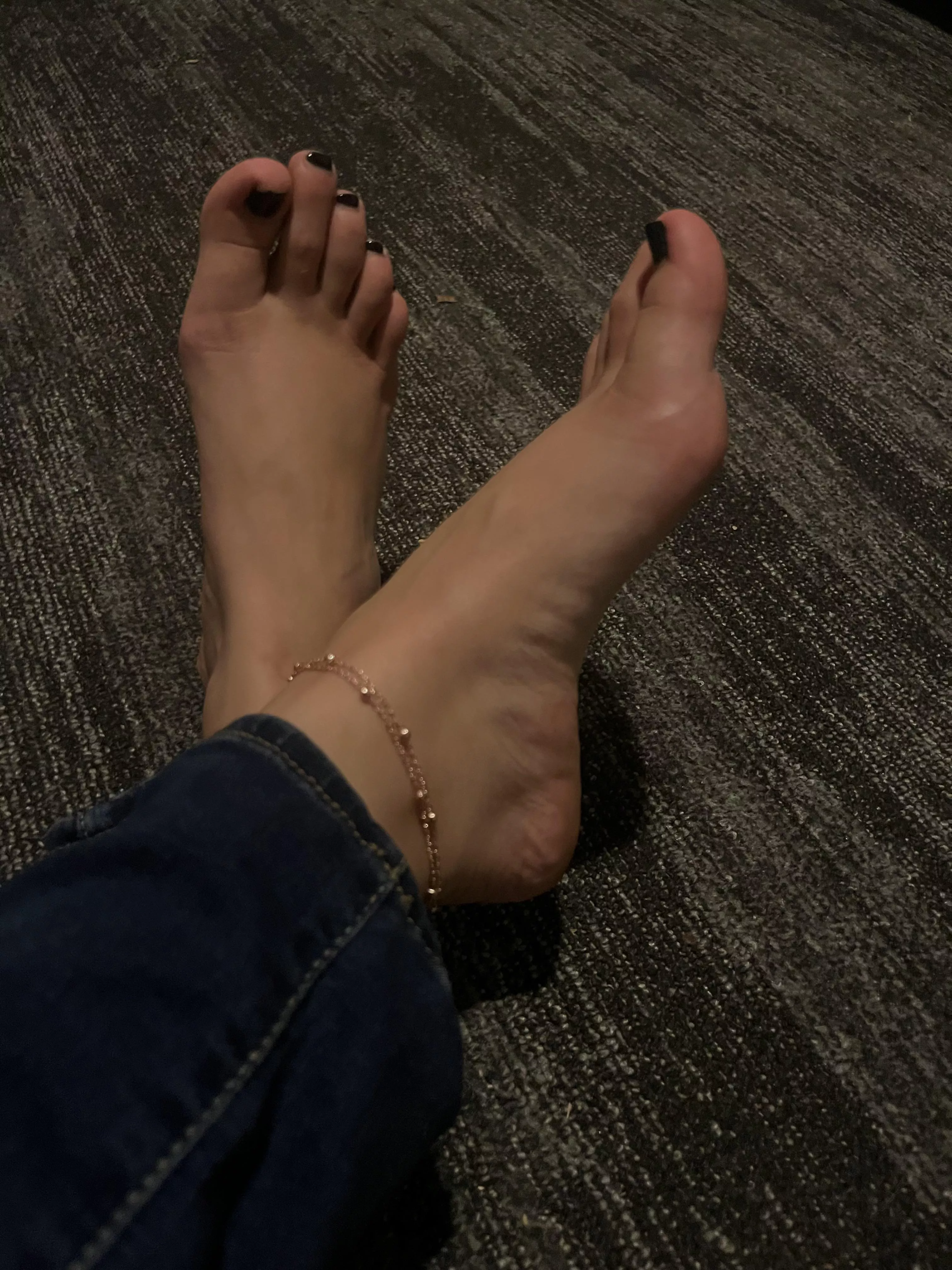 Would you lick along my arches?