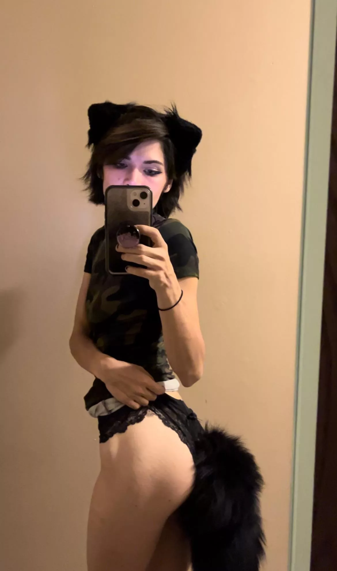 did you know they make panties for tails?🐈‍⬛🖤