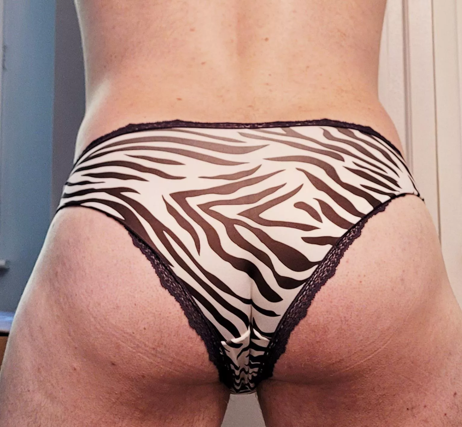 do you like my stripes?