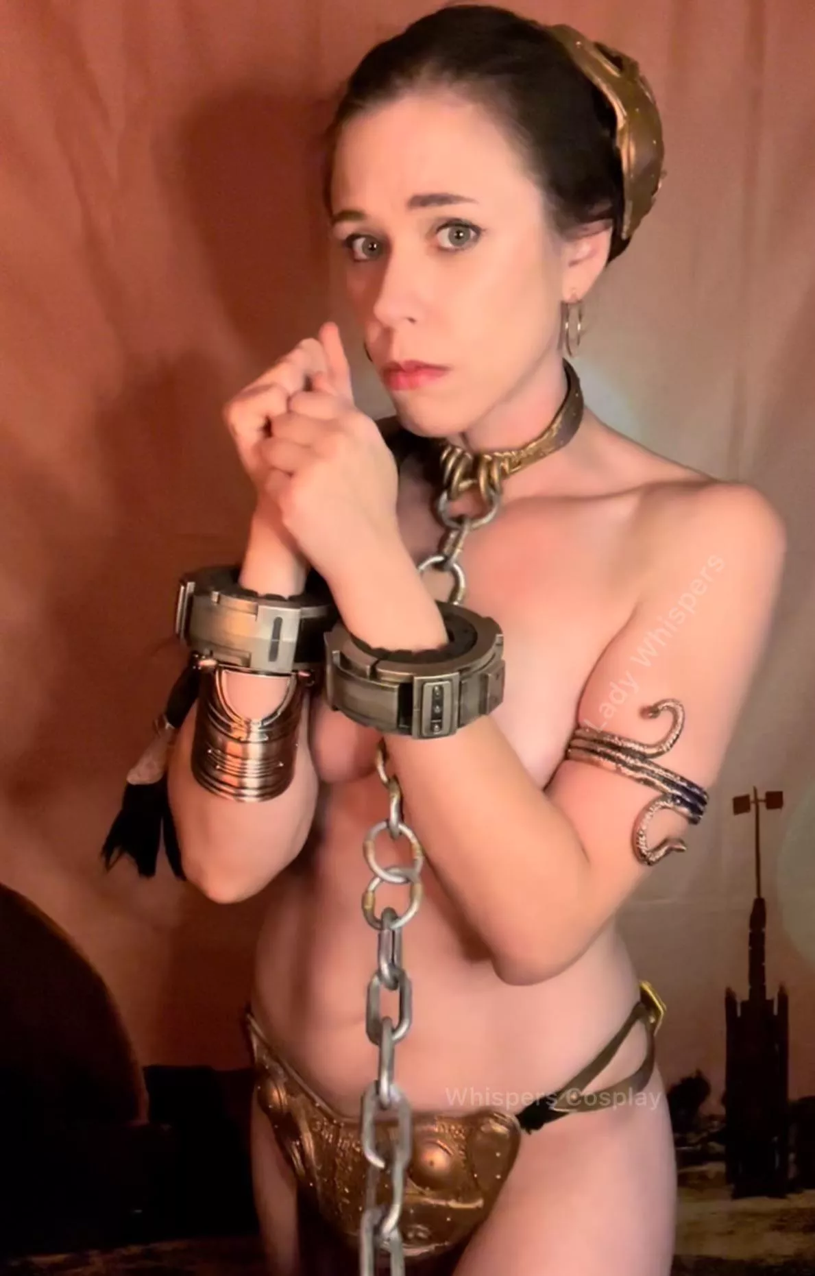 [F] Slave Leia in Tatooine (cosplayer is me) got a new set of Star Wars cuffs. ðŸ˜