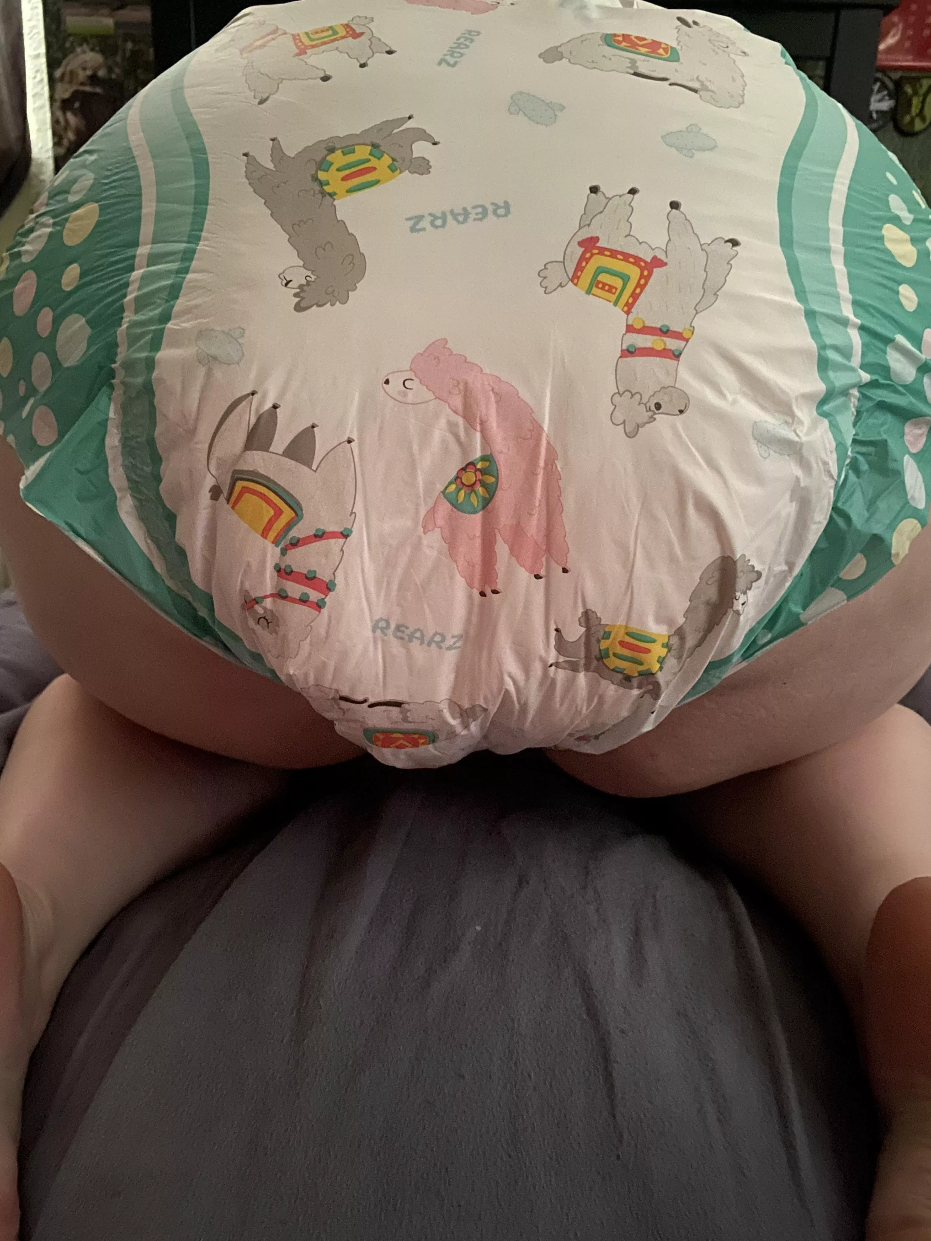 Freshly wrapped bedtime diaper🍼😴🎀