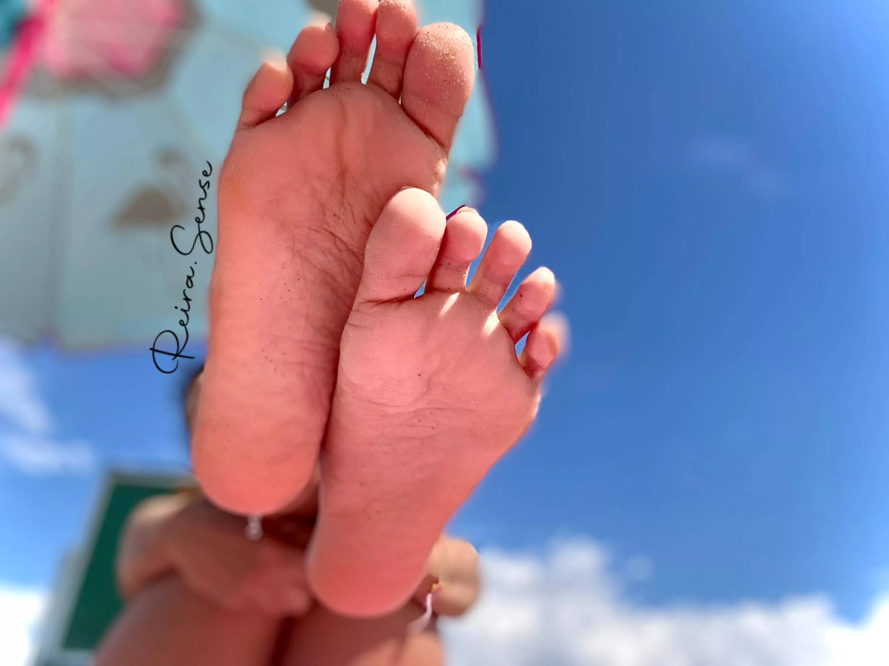 hey what do you think of my little feet?