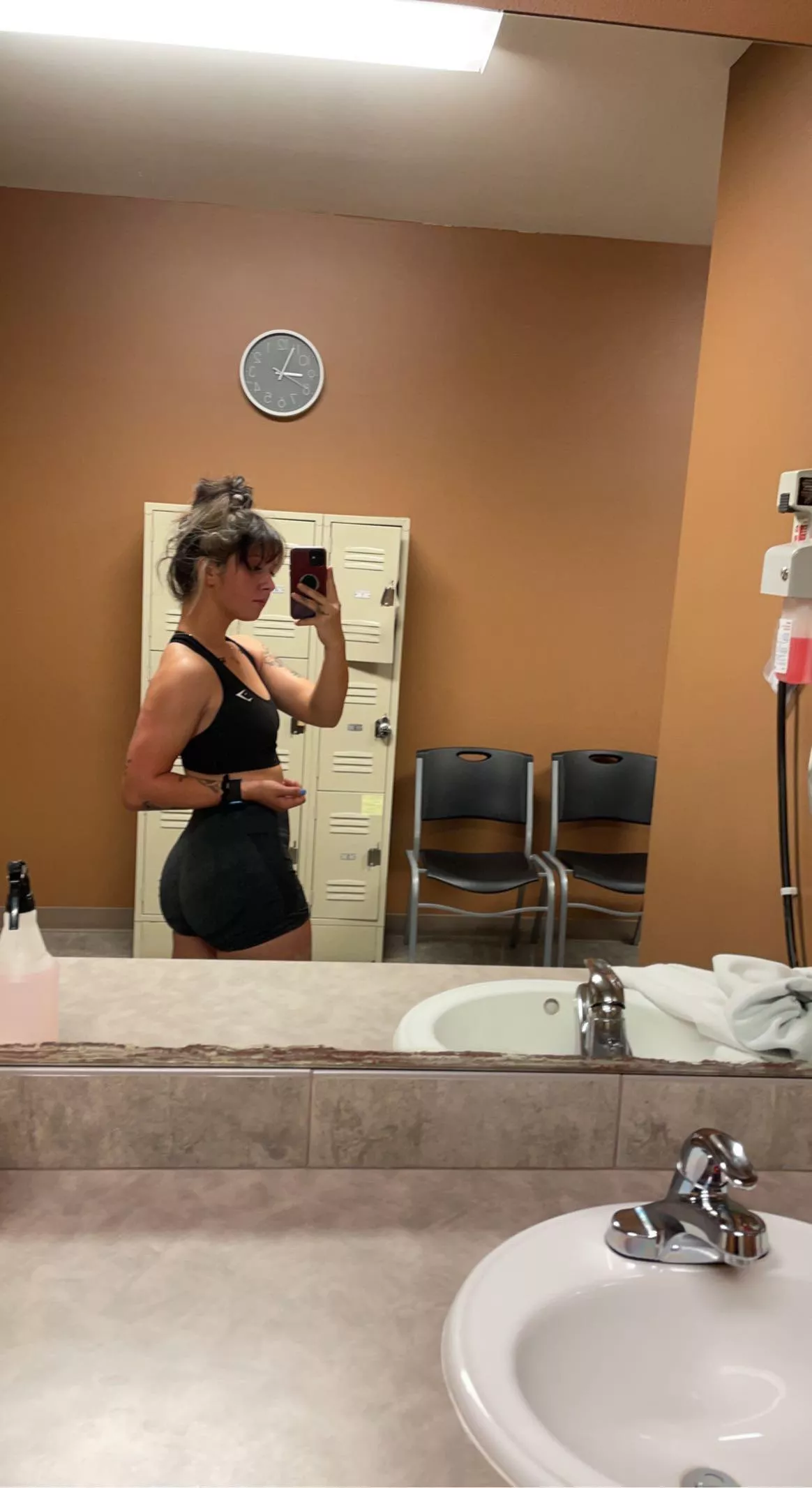 Looking for a new gym partner [f]