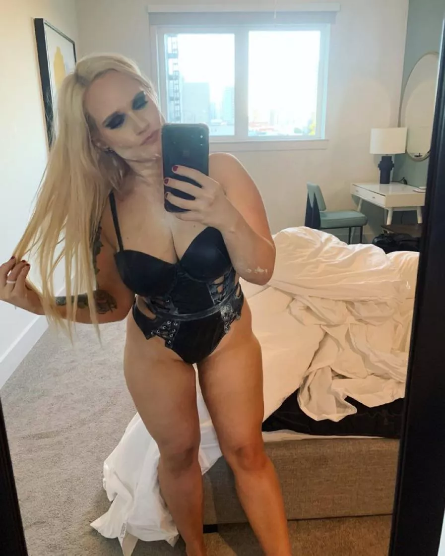 Shazza McKenzie