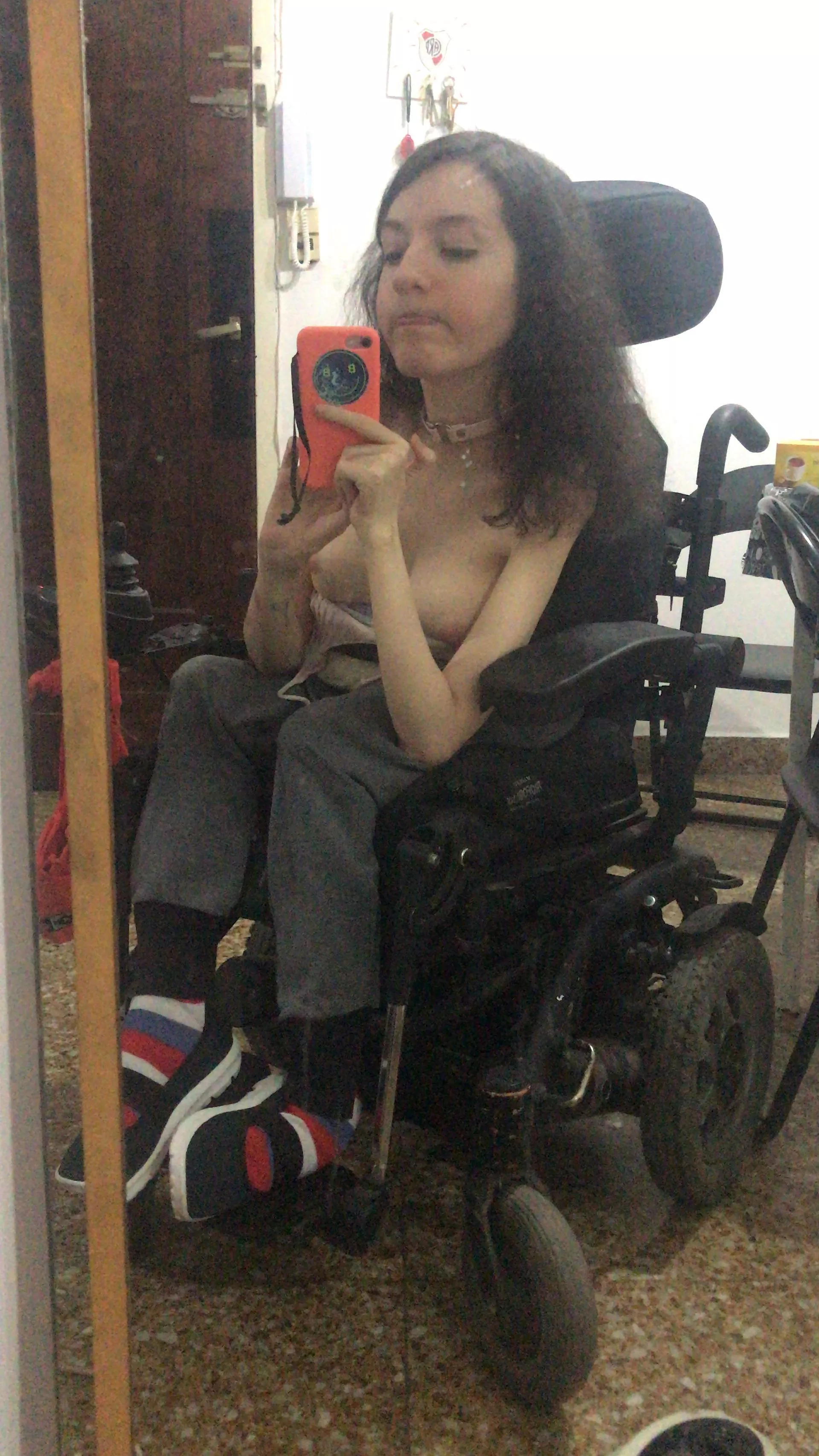 Would u fuck a tiny disabled girl?