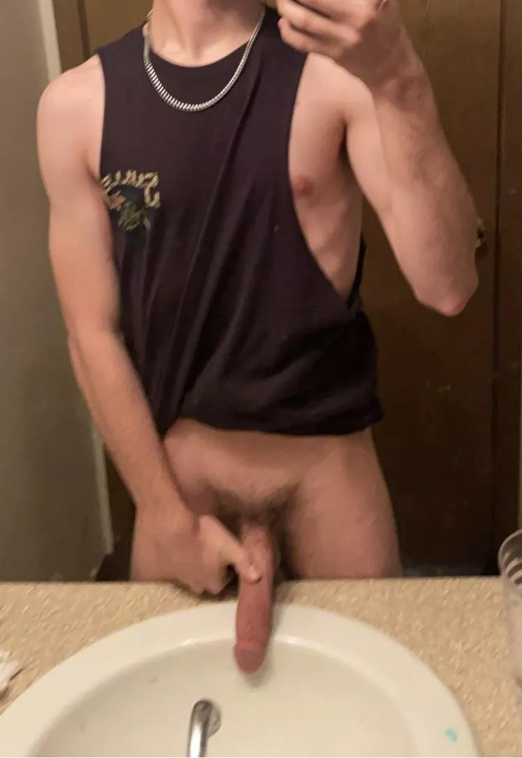 (20)Come help me out bro