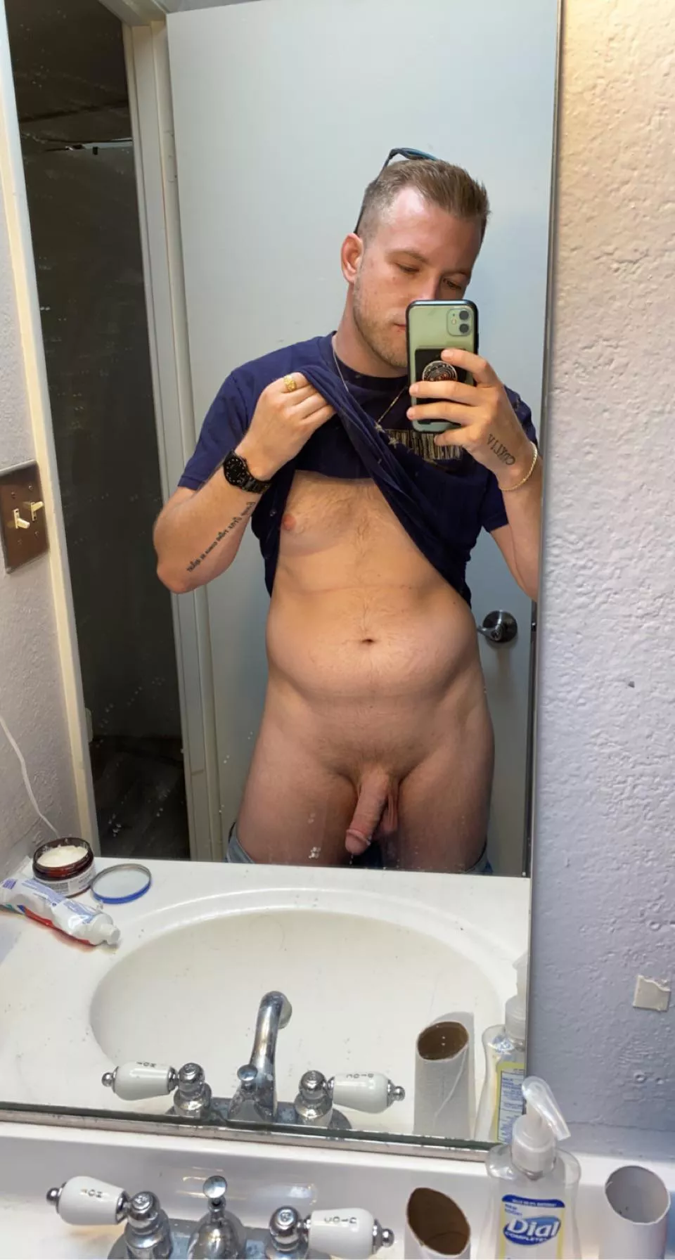 been trying to work on my body lately. whatâ€™s the rating? (m)