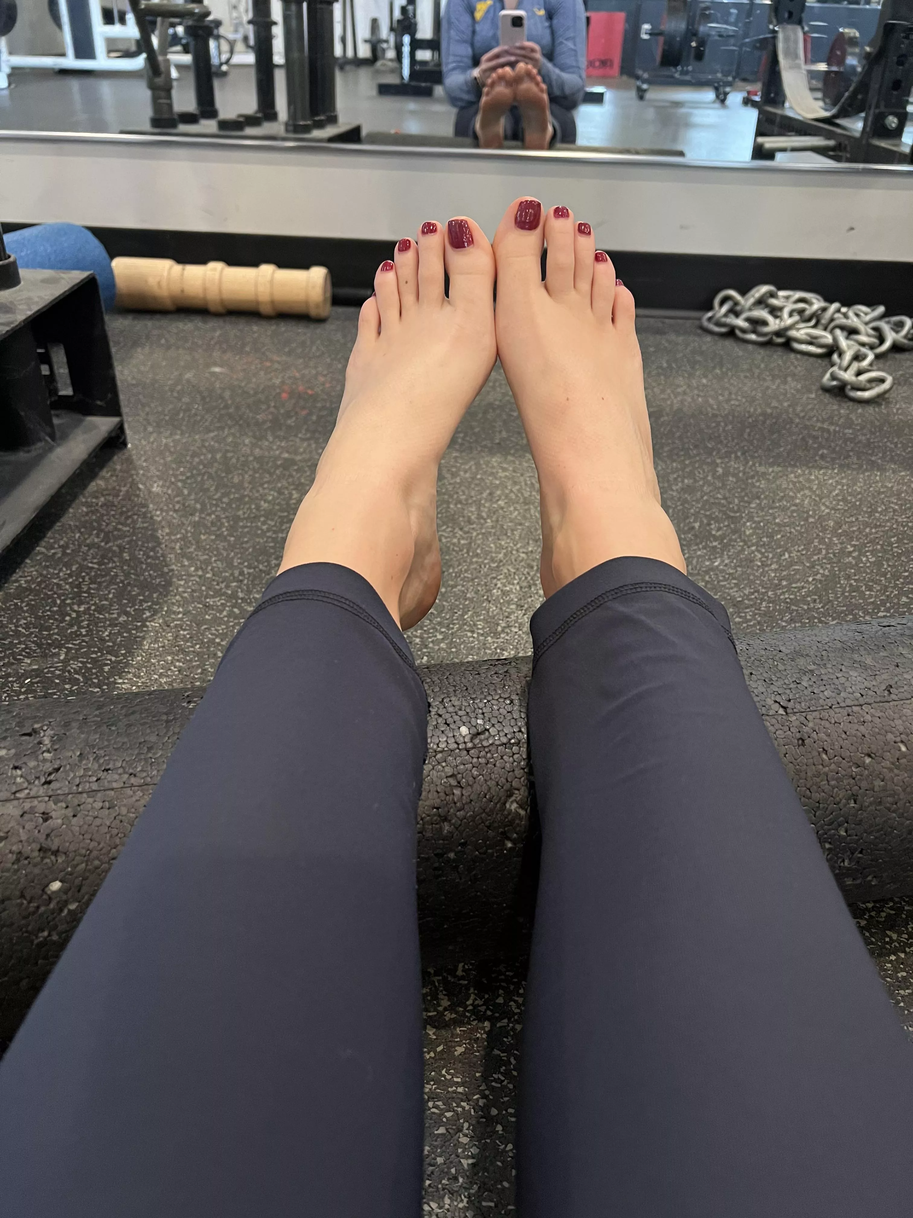 Fit feet!