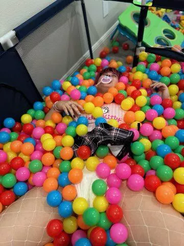 ball pits r fun :3