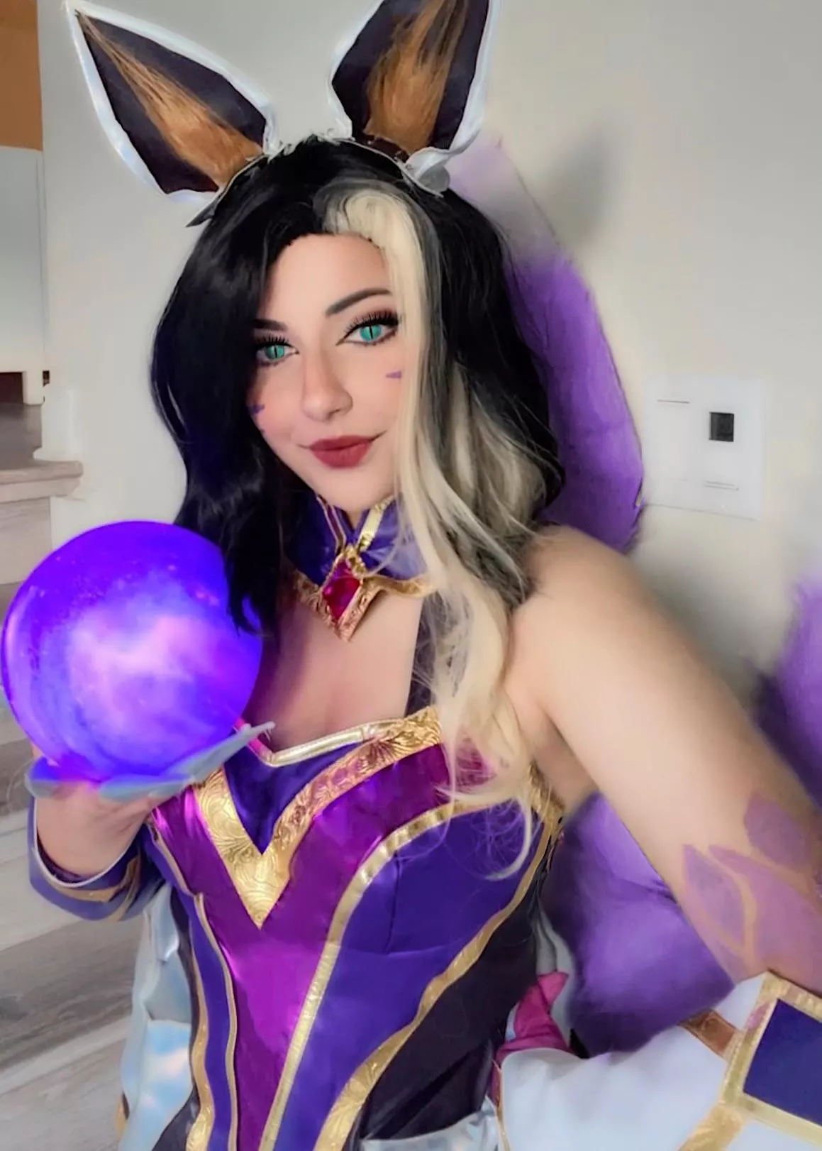 Coven Ahri - League of Legends by SaharaDestruction