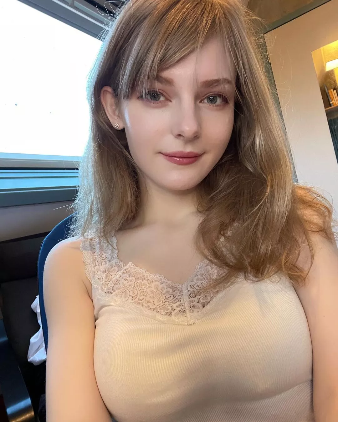 Ella Freya