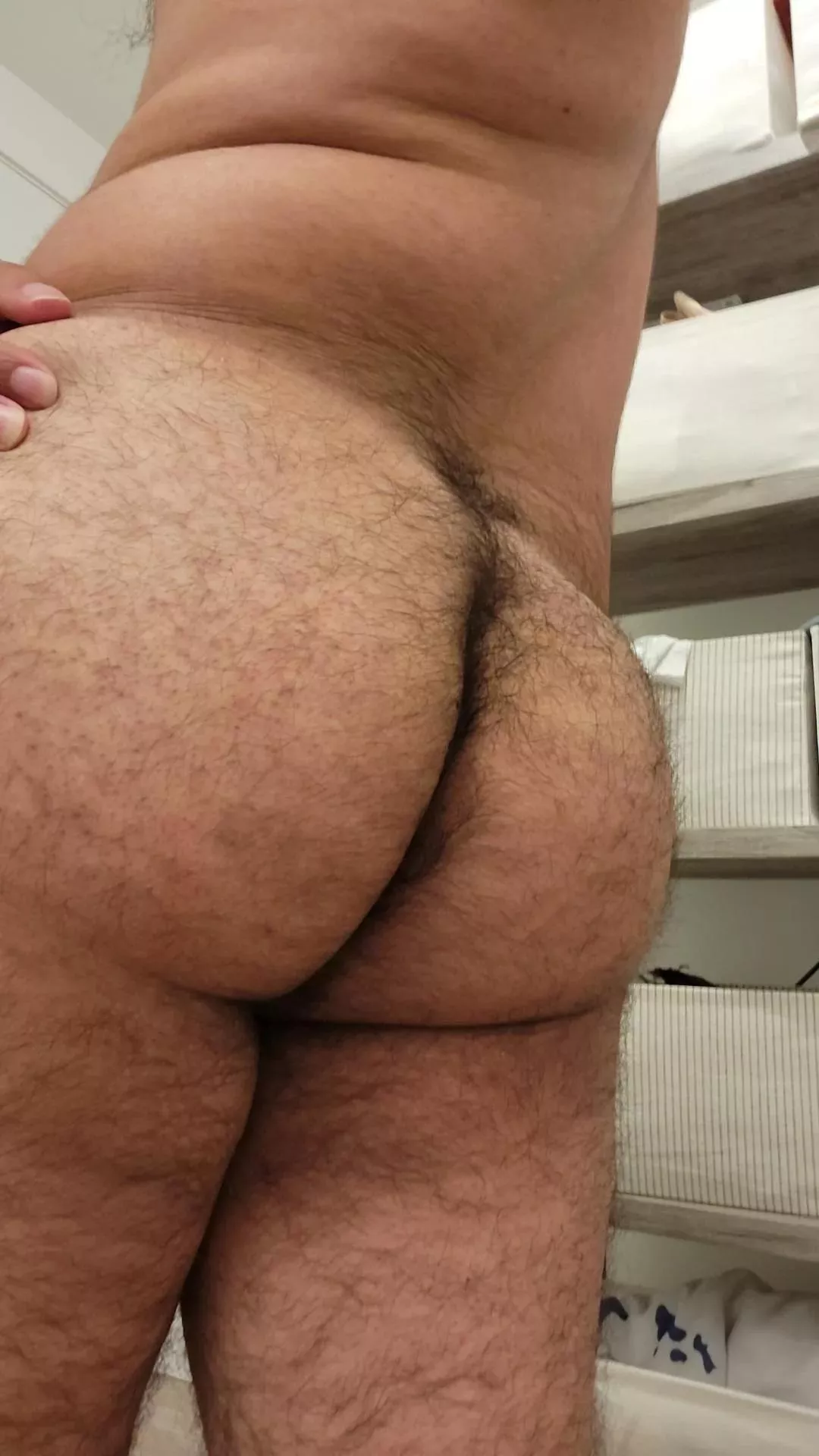 20m latino sp horny willing to try almost anything sc:albert_m22219