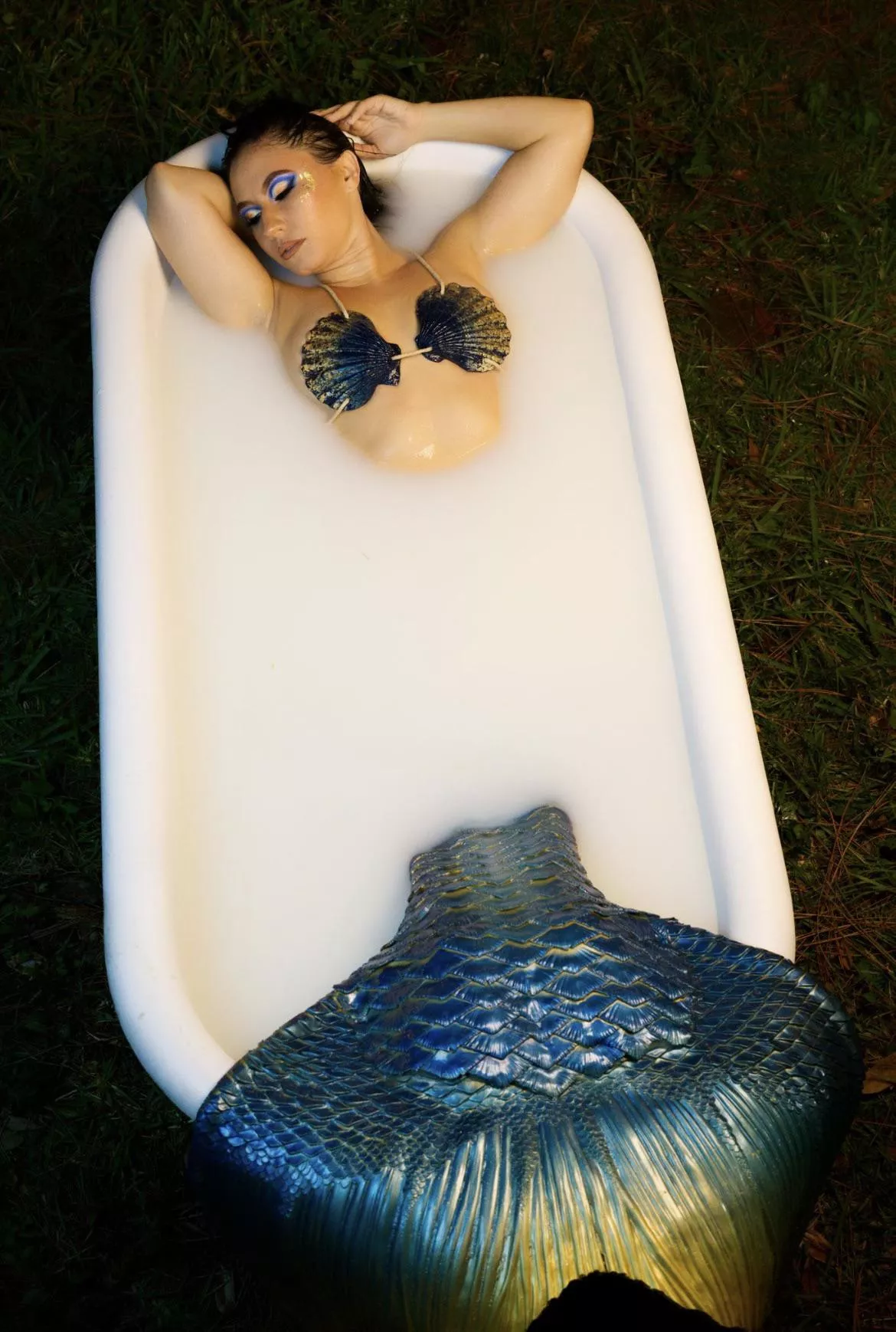 Can I be the first mermaid you cum to ?