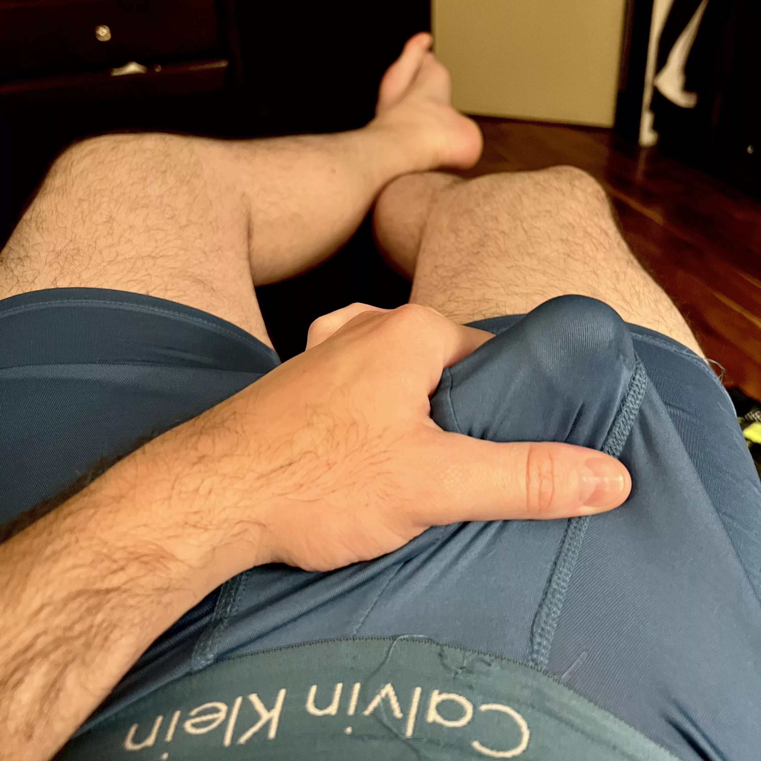 Little horny before bed, anyone want to help? 🍆😈😏