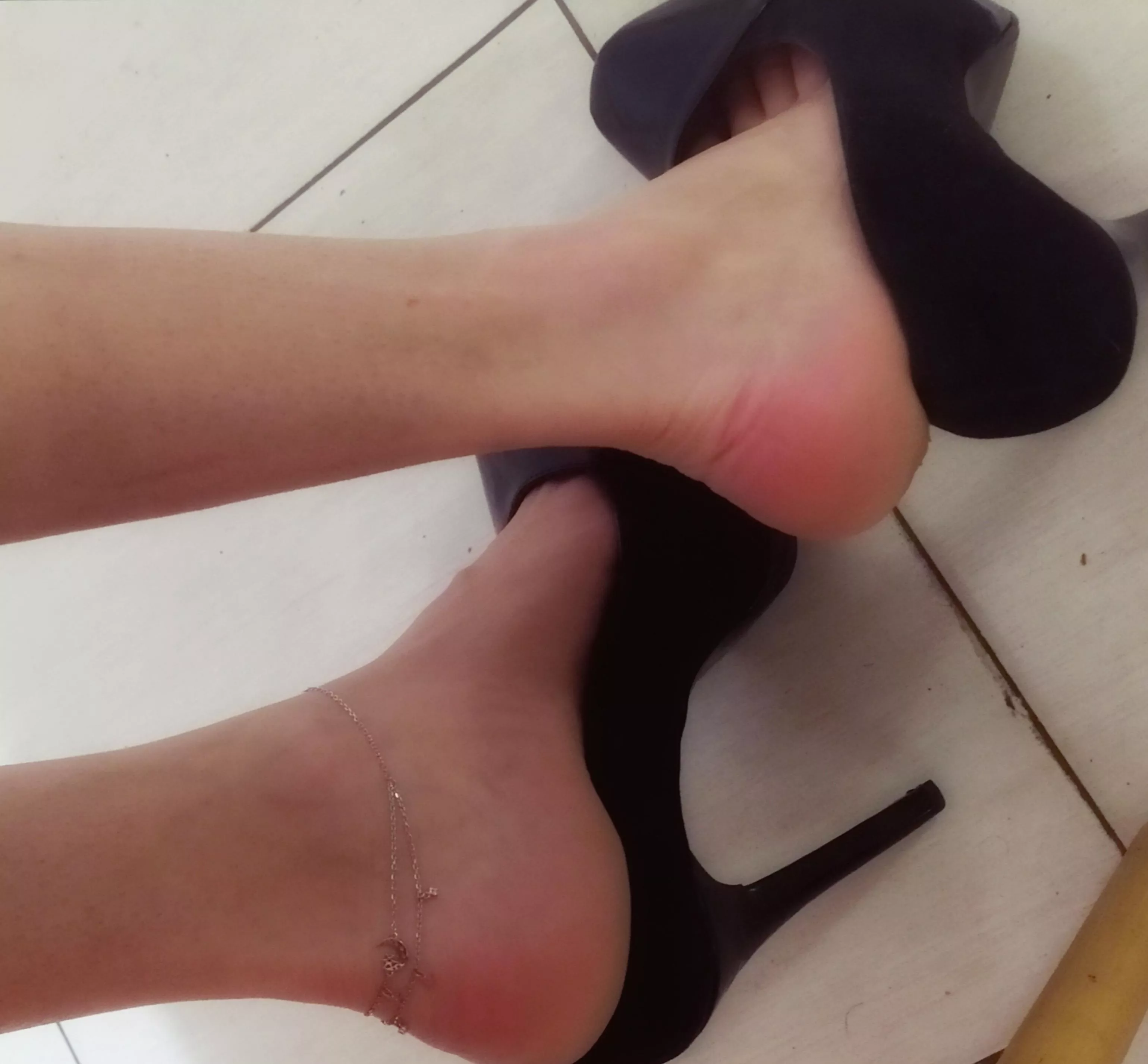 Wearing heels all day 💕 (oc)