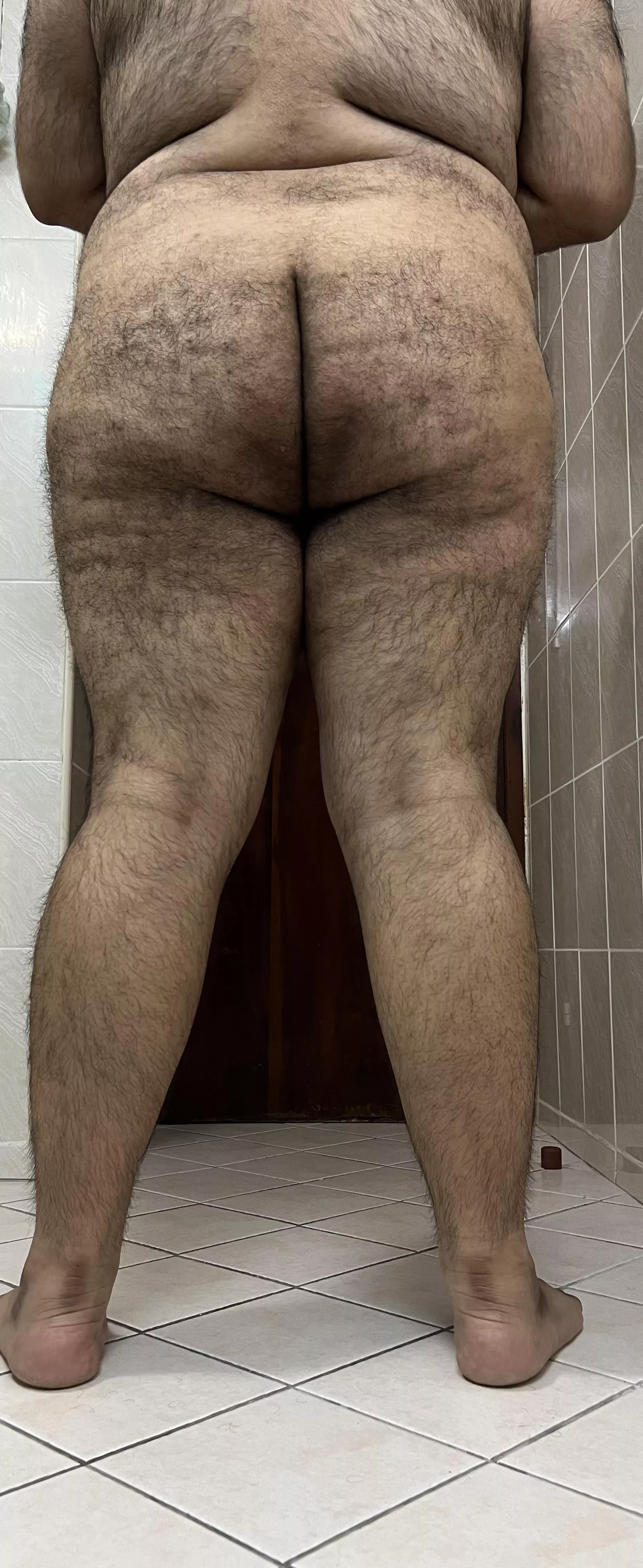 First post here.. (32) showing off my naturally hairy body and the virgin ass. Honest opinions please.