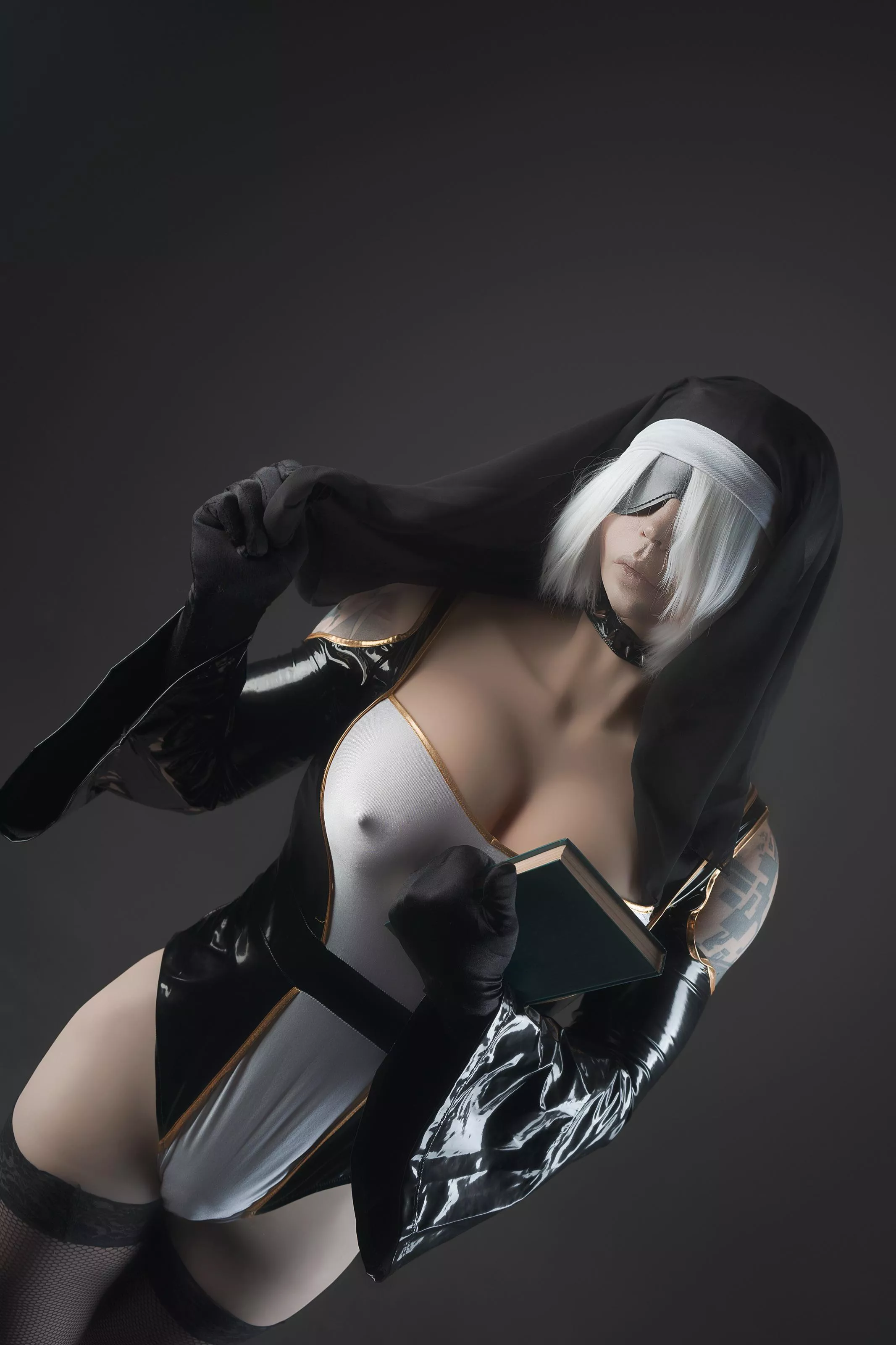 2B cosplay by Frame