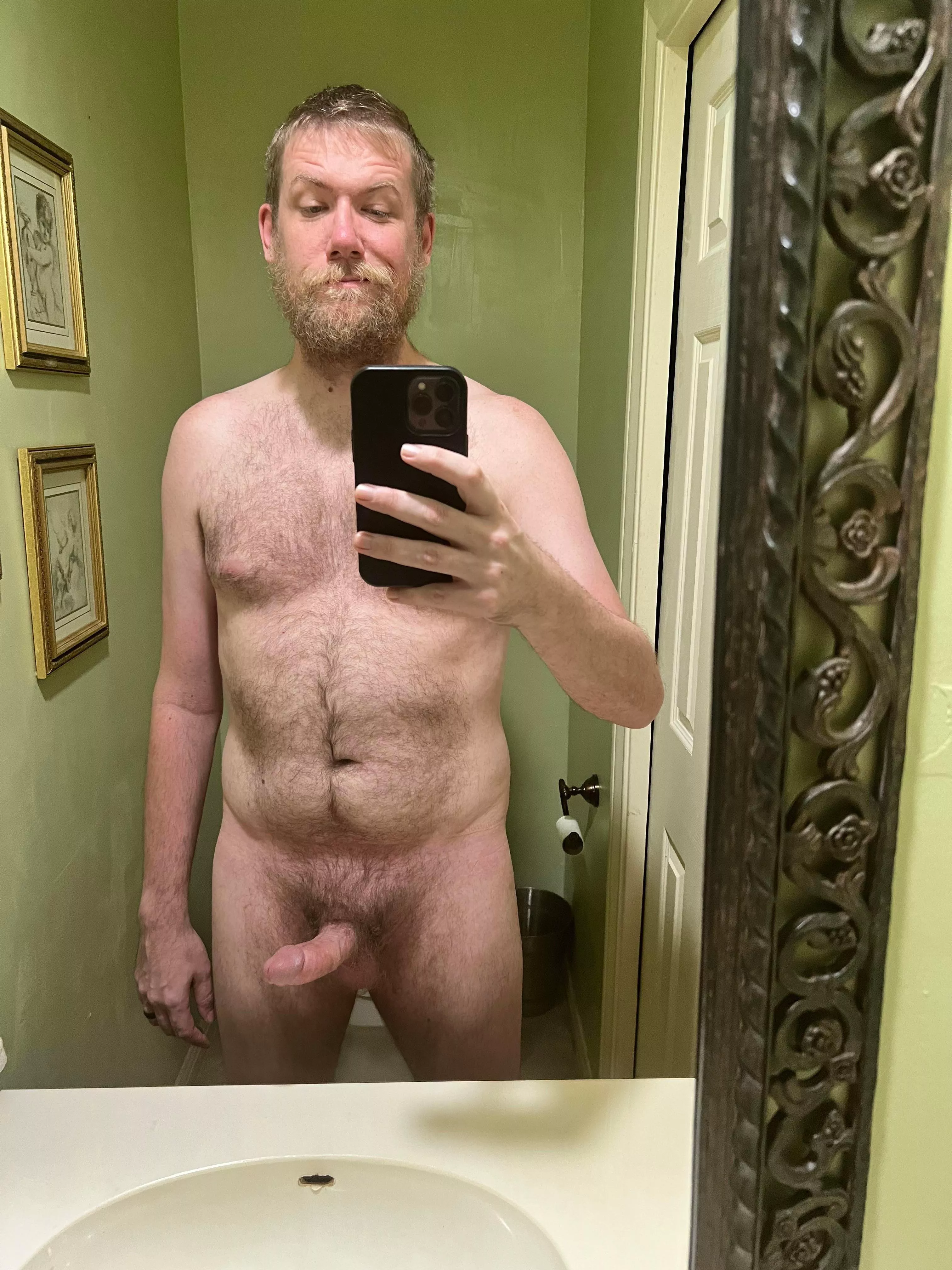 [34] losing weight and feeling great about my body (DMs welcome)