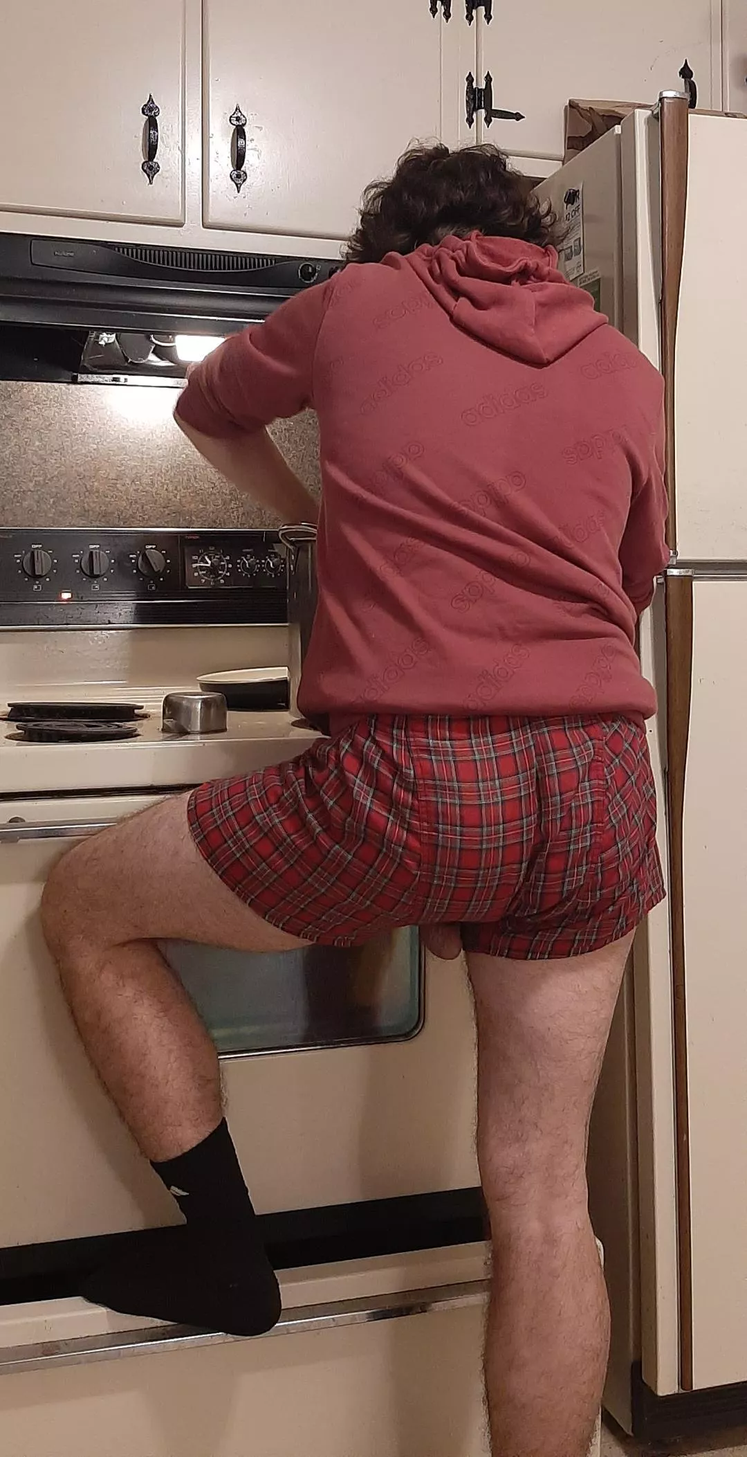 Baking in boxers! (cooking up the apple pie filling) ðŸŽ ðŸ¥§