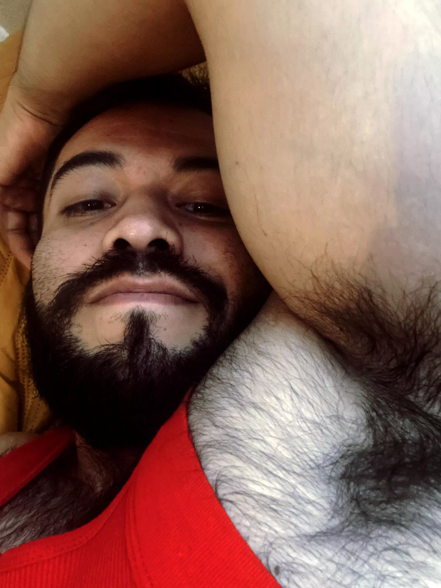 Hairy armpit