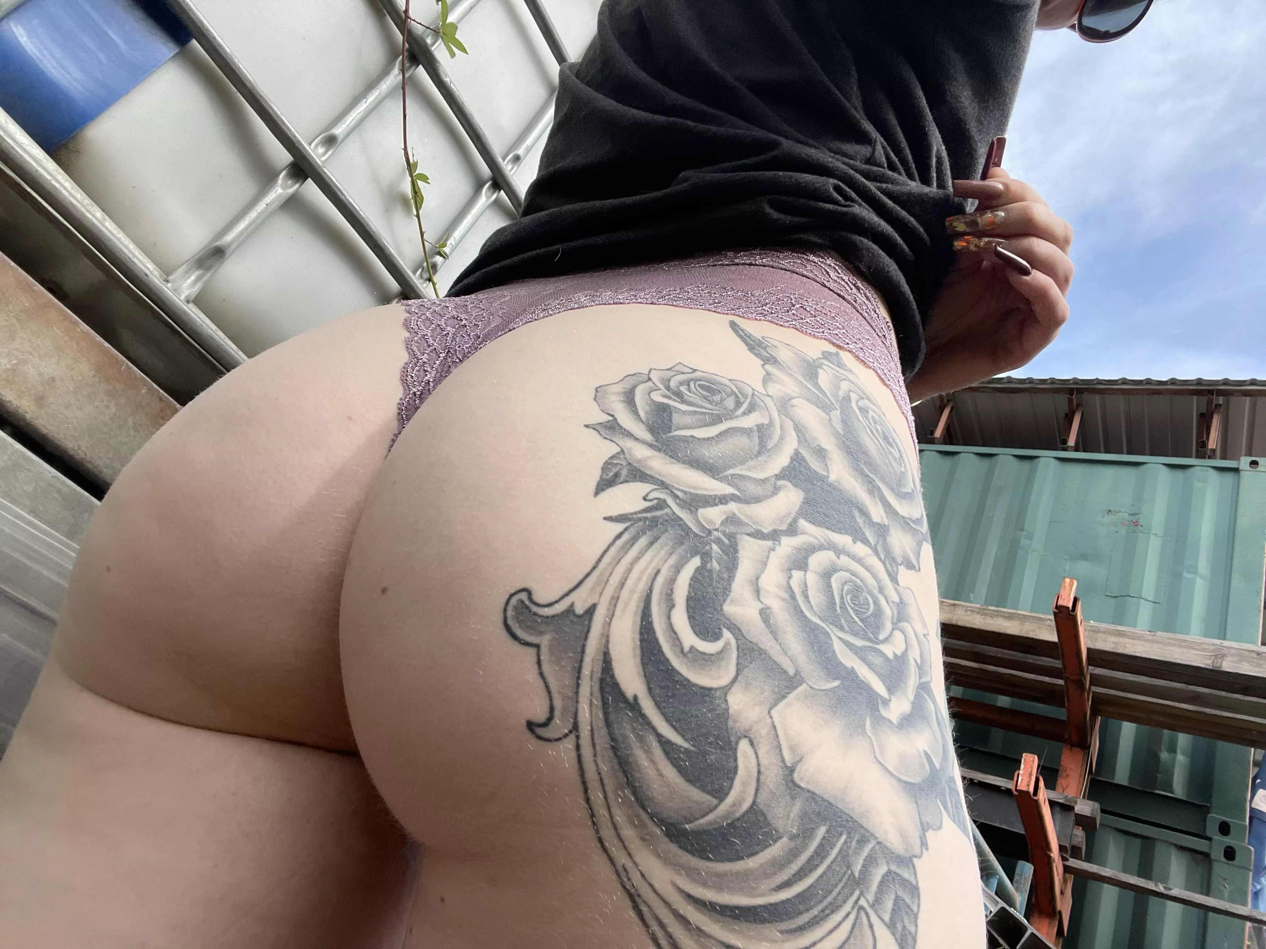 how my ass looks while i work