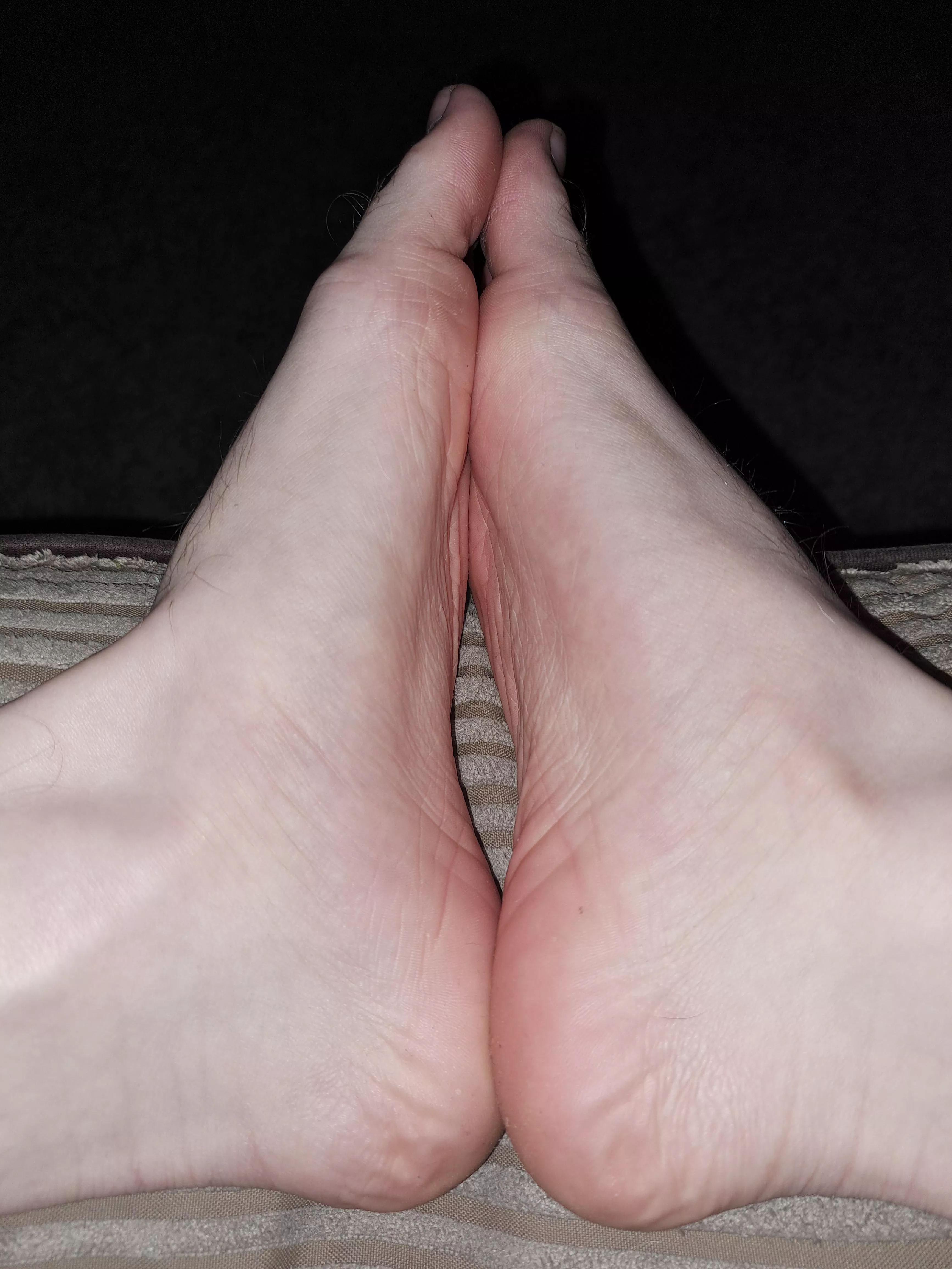 Do you want a footjob?