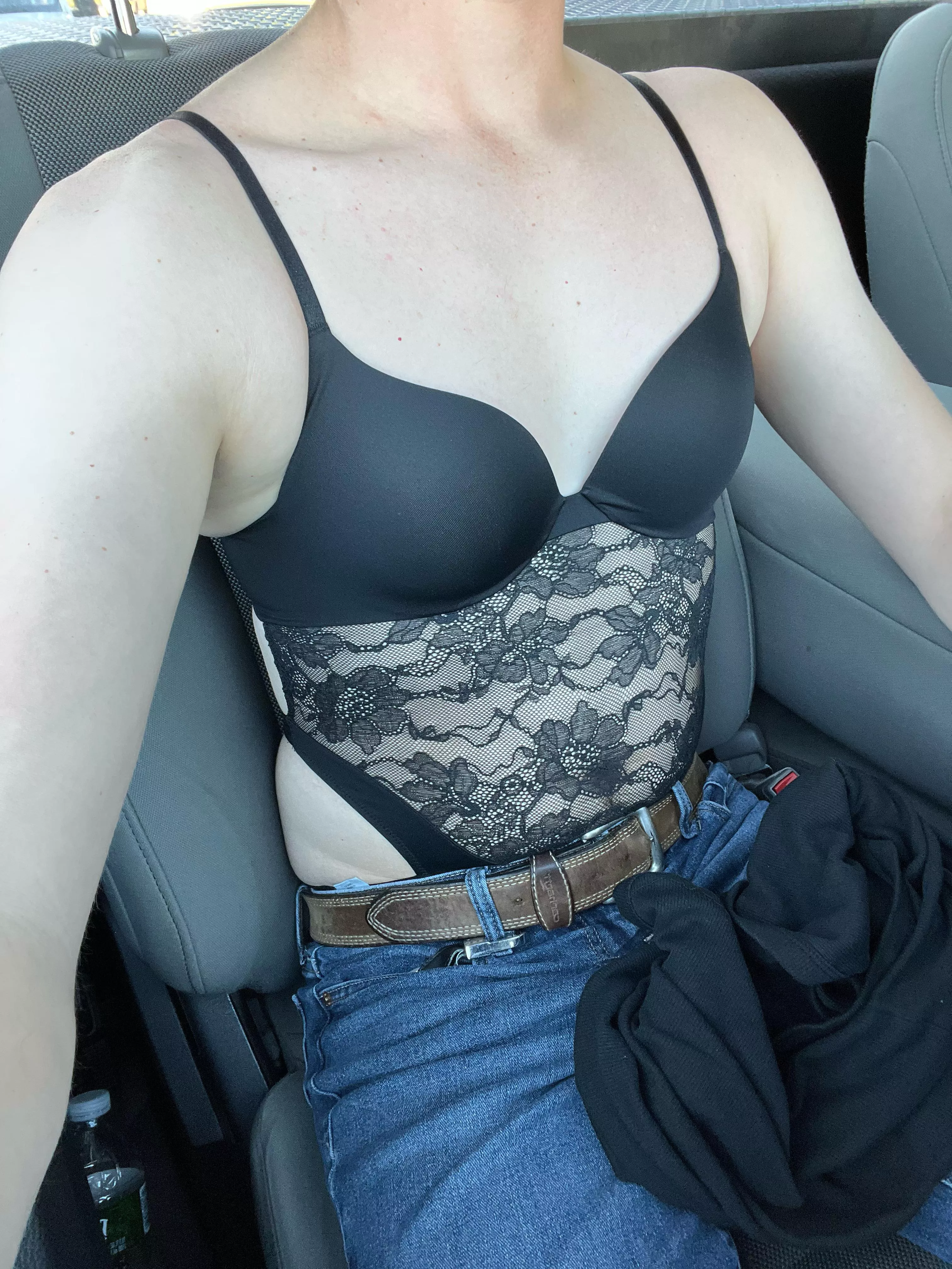 Want someone to appreciate my new body suit.