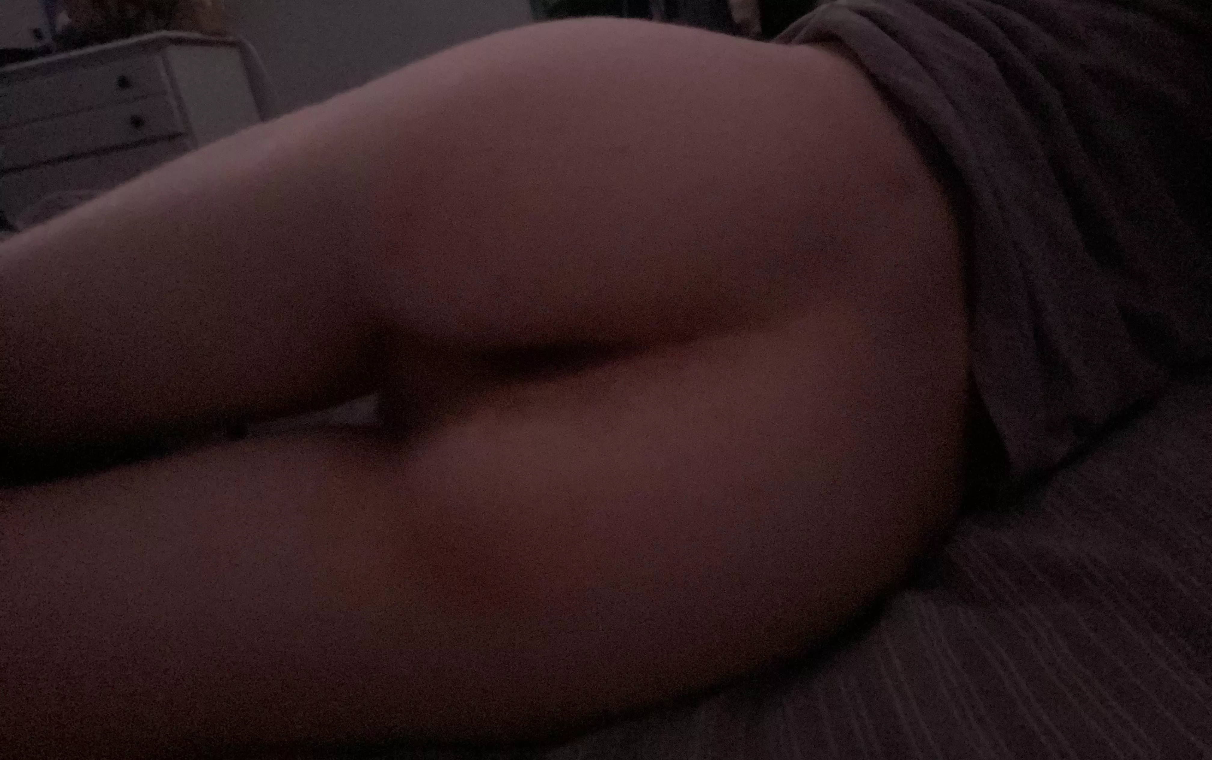 who likes my teenage ass?