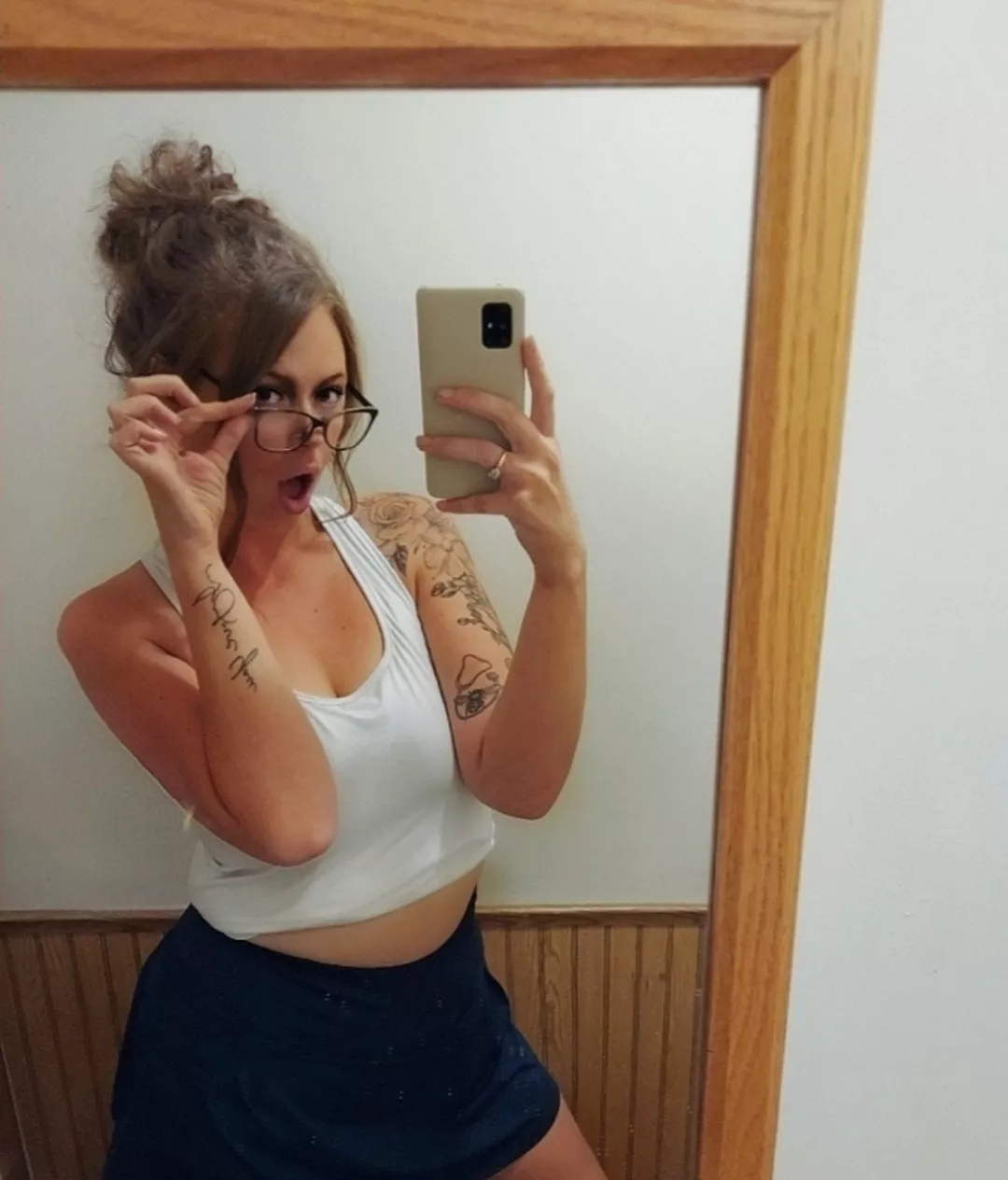 [24F] who wants to see my special tattoo 🍒