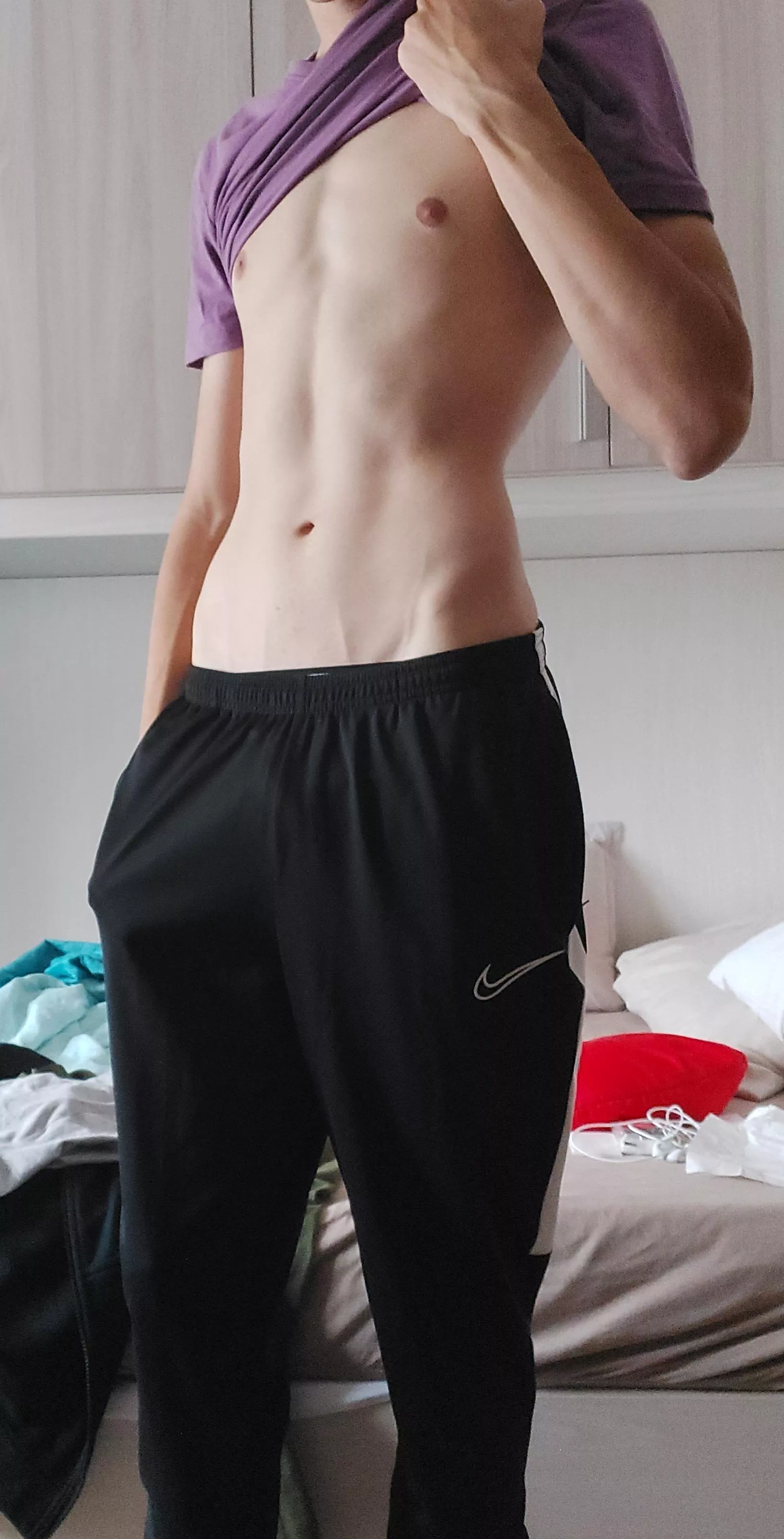 Twink moment [20]