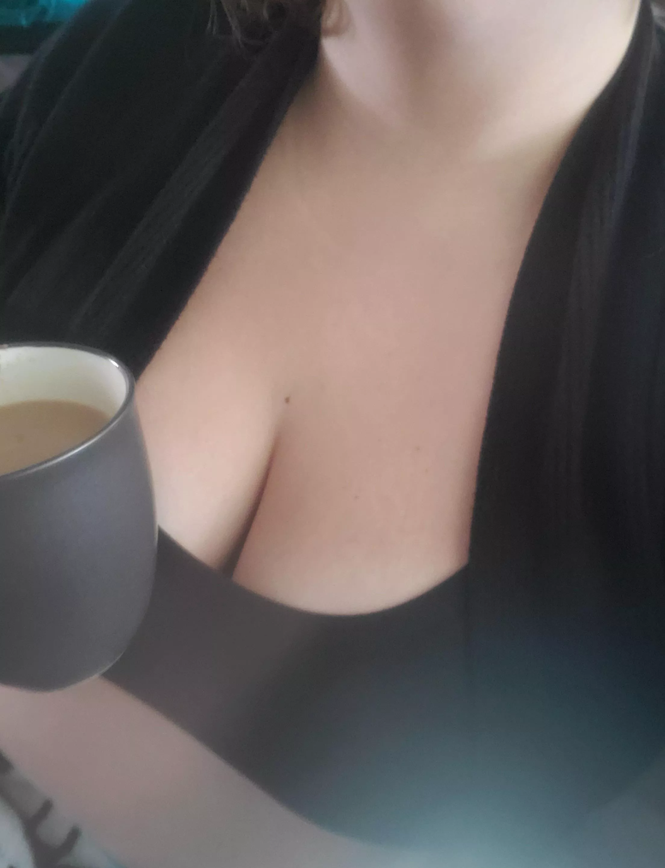 [f]irst post here...join me for a little coffee...