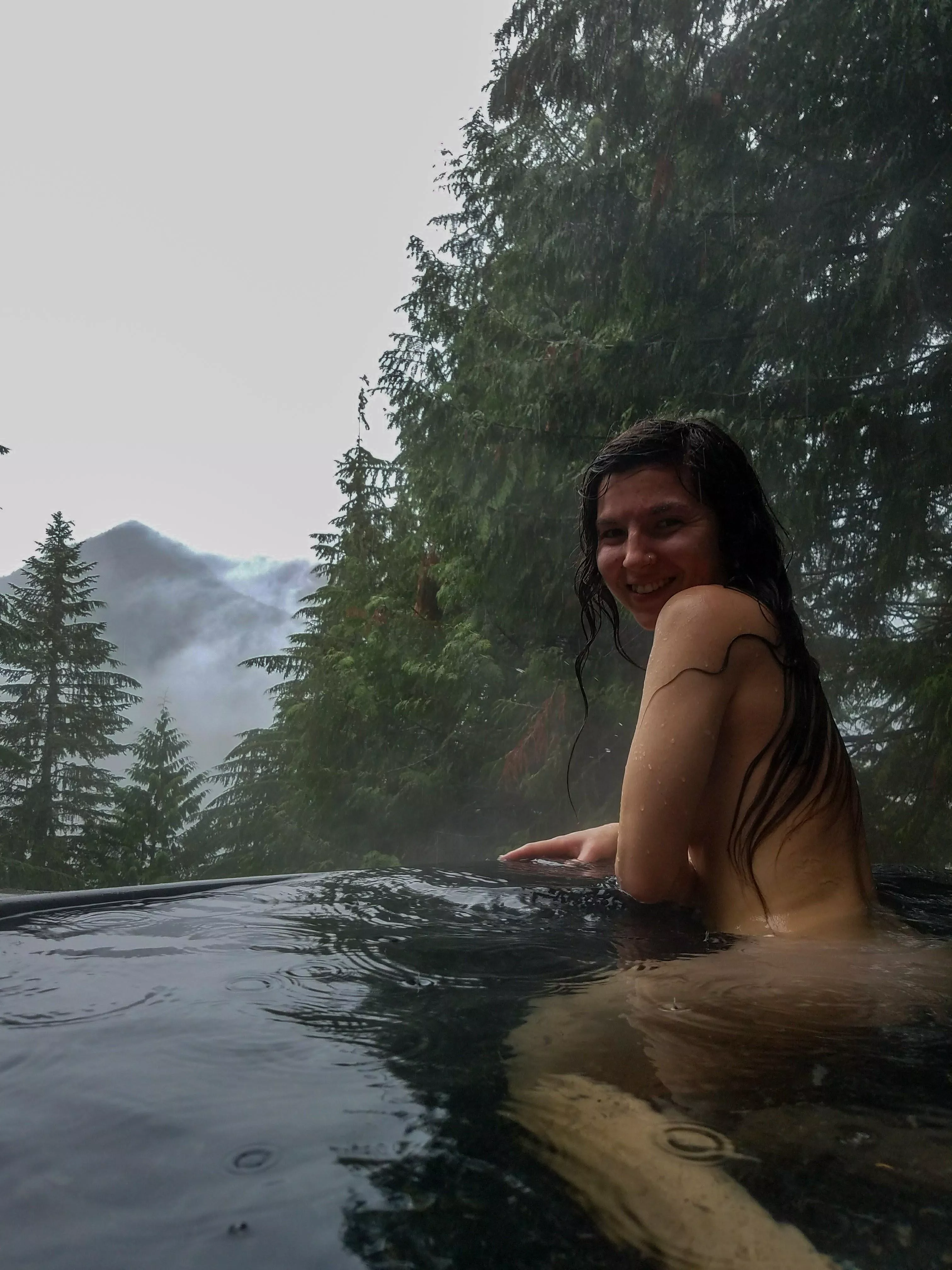 Giddy nymph in an alpine hot spring💦🧚‍♀️