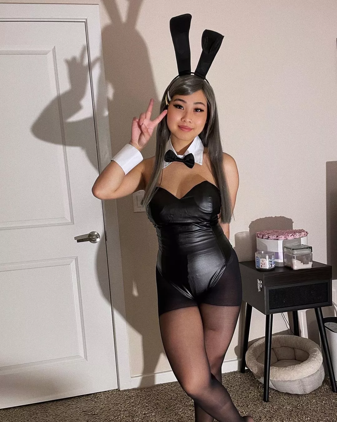 Bunny girl