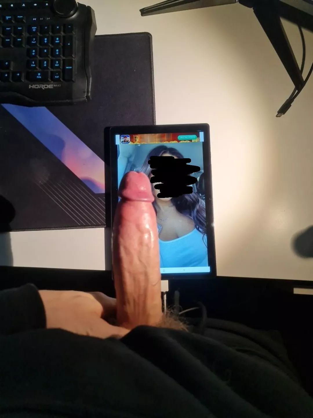 doing cock tribs on tablet, dm me on kik: Phillip1832