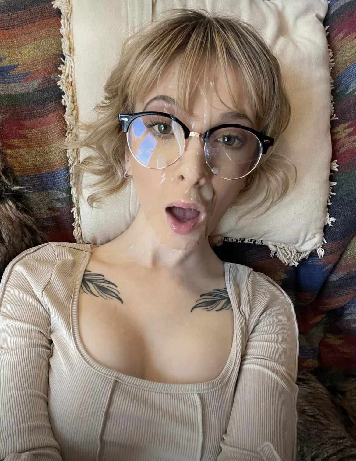 Glasses facials are cute