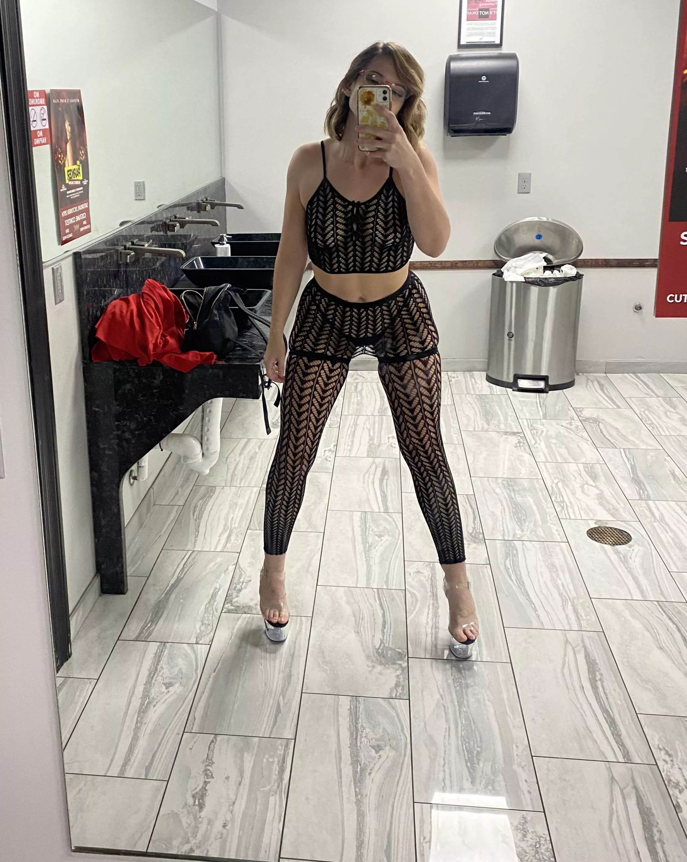 I’m a slut for fishnets