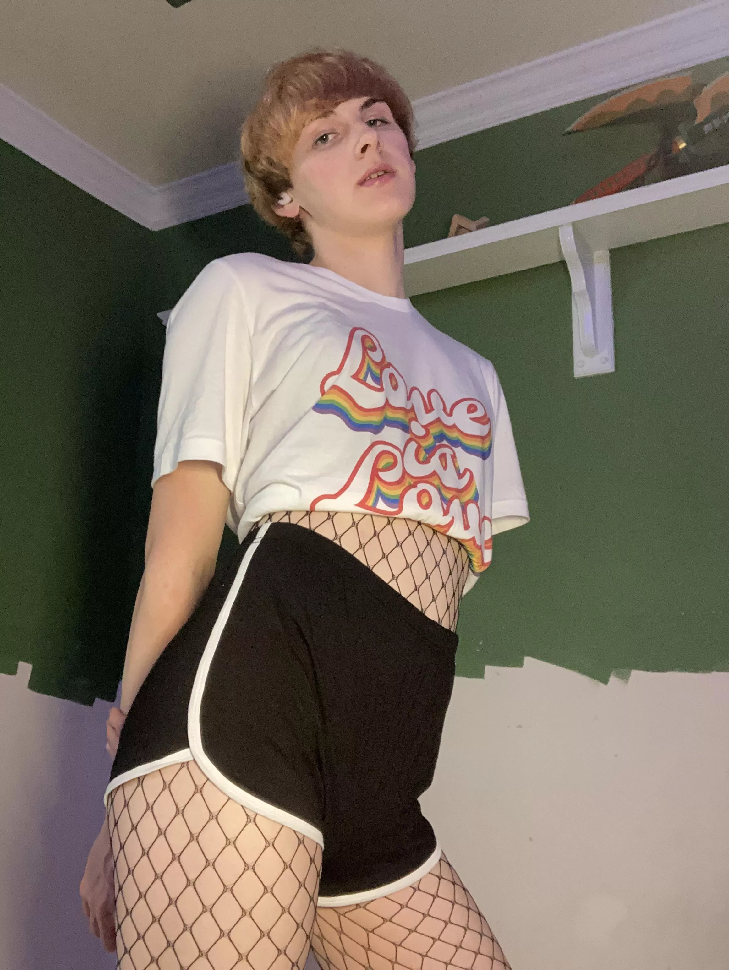 Just got my new fishnets ðŸ’“ðŸŸ