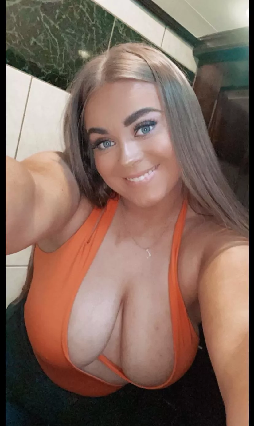 More of the fat chav like ye requested