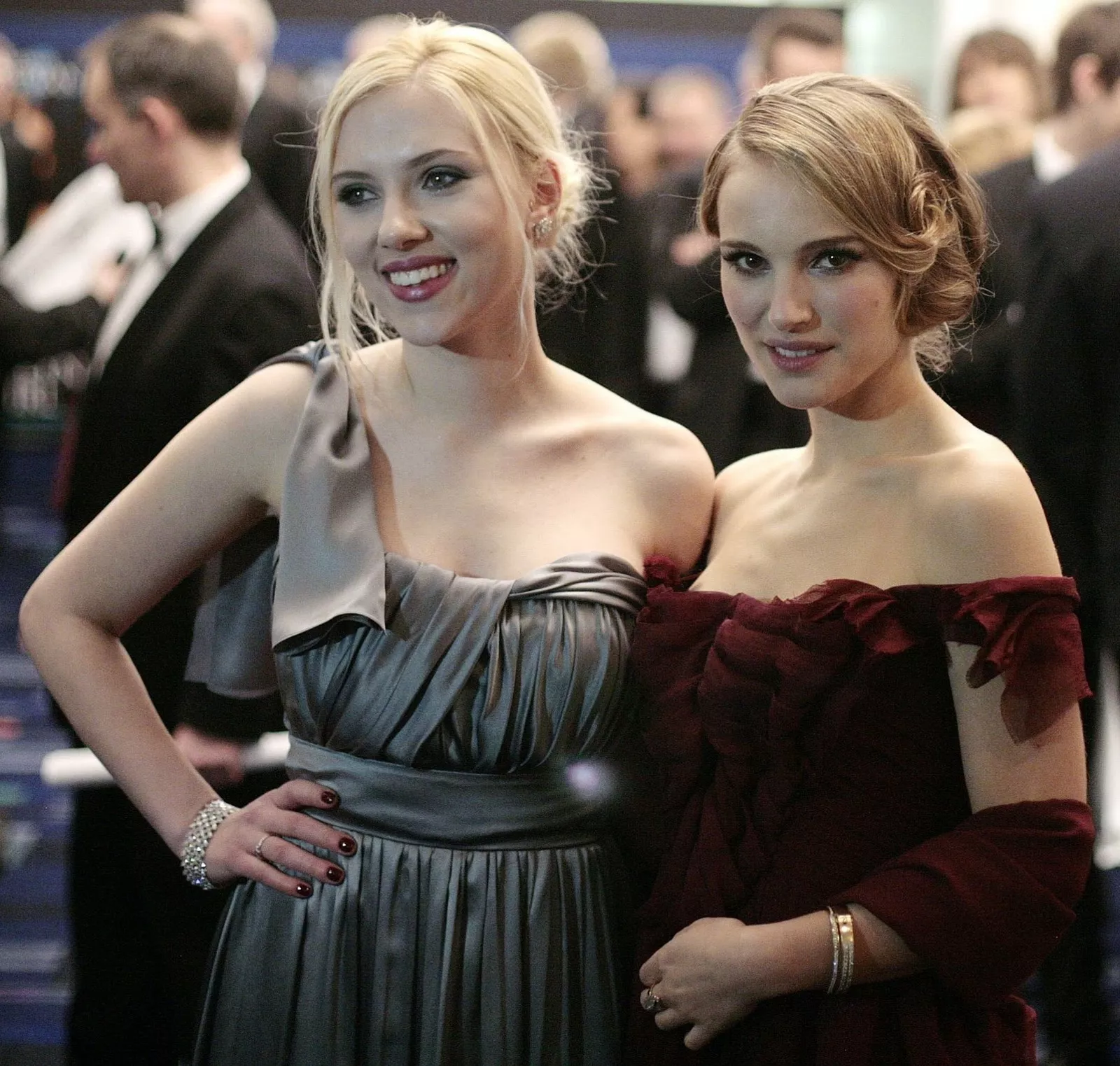 Scarlett Johansson & Natalie Portman